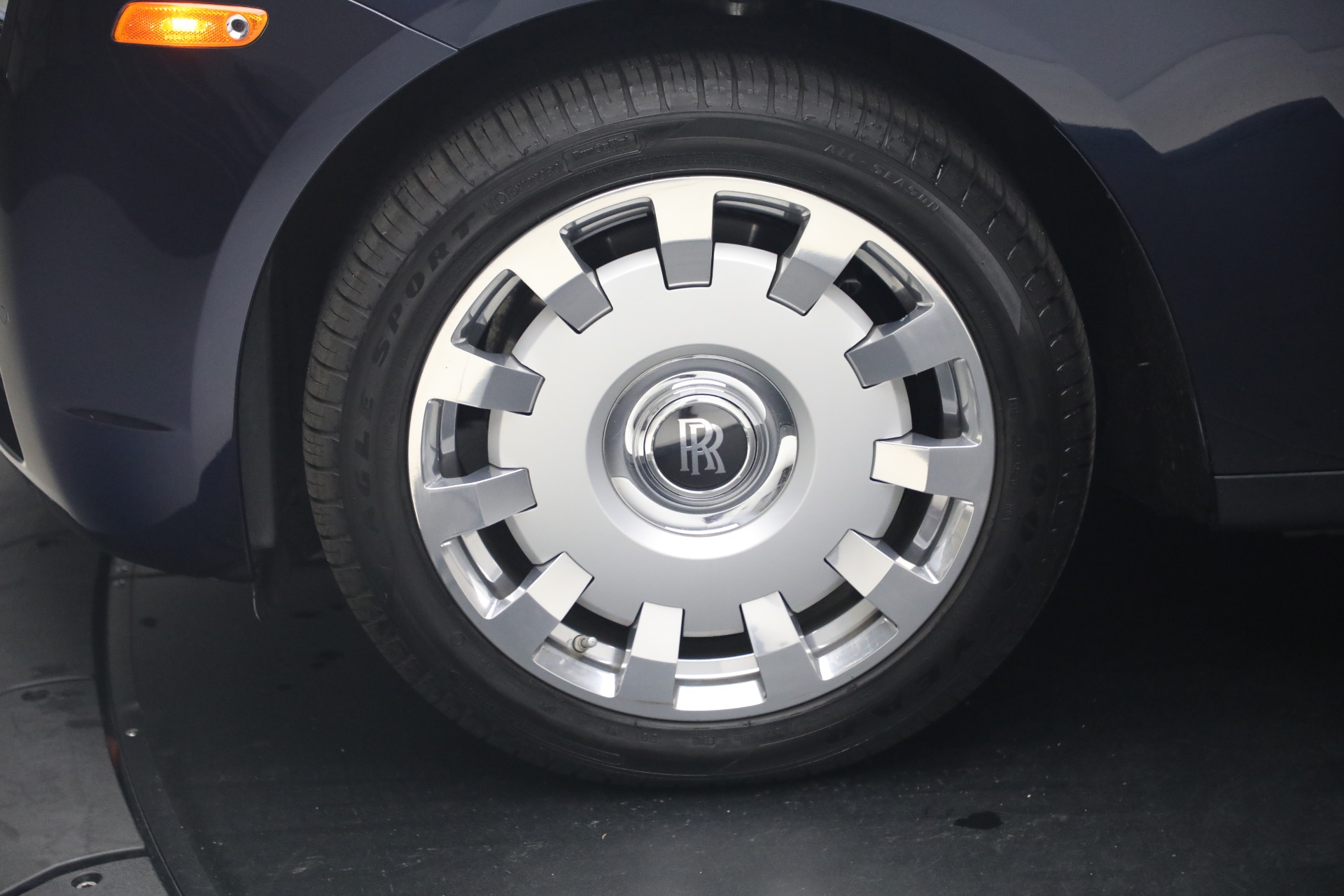 Used-2014-Rolls-Royce-Ghost