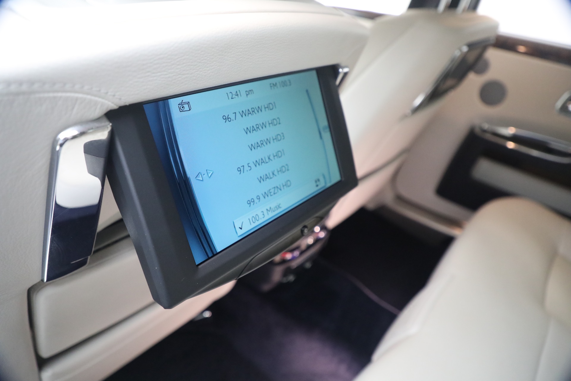 Used-2014-Rolls-Royce-Ghost
