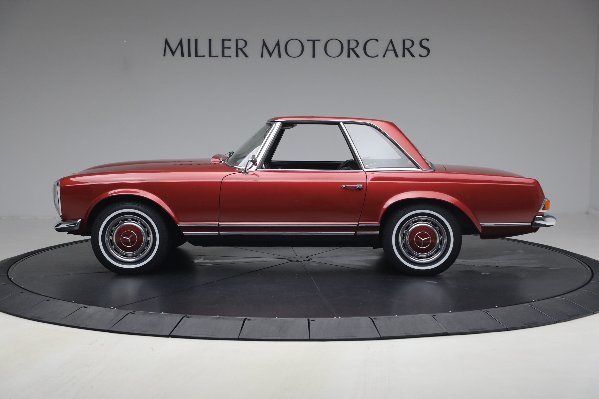 Used-1968-Mercedes-Benz-280SL
