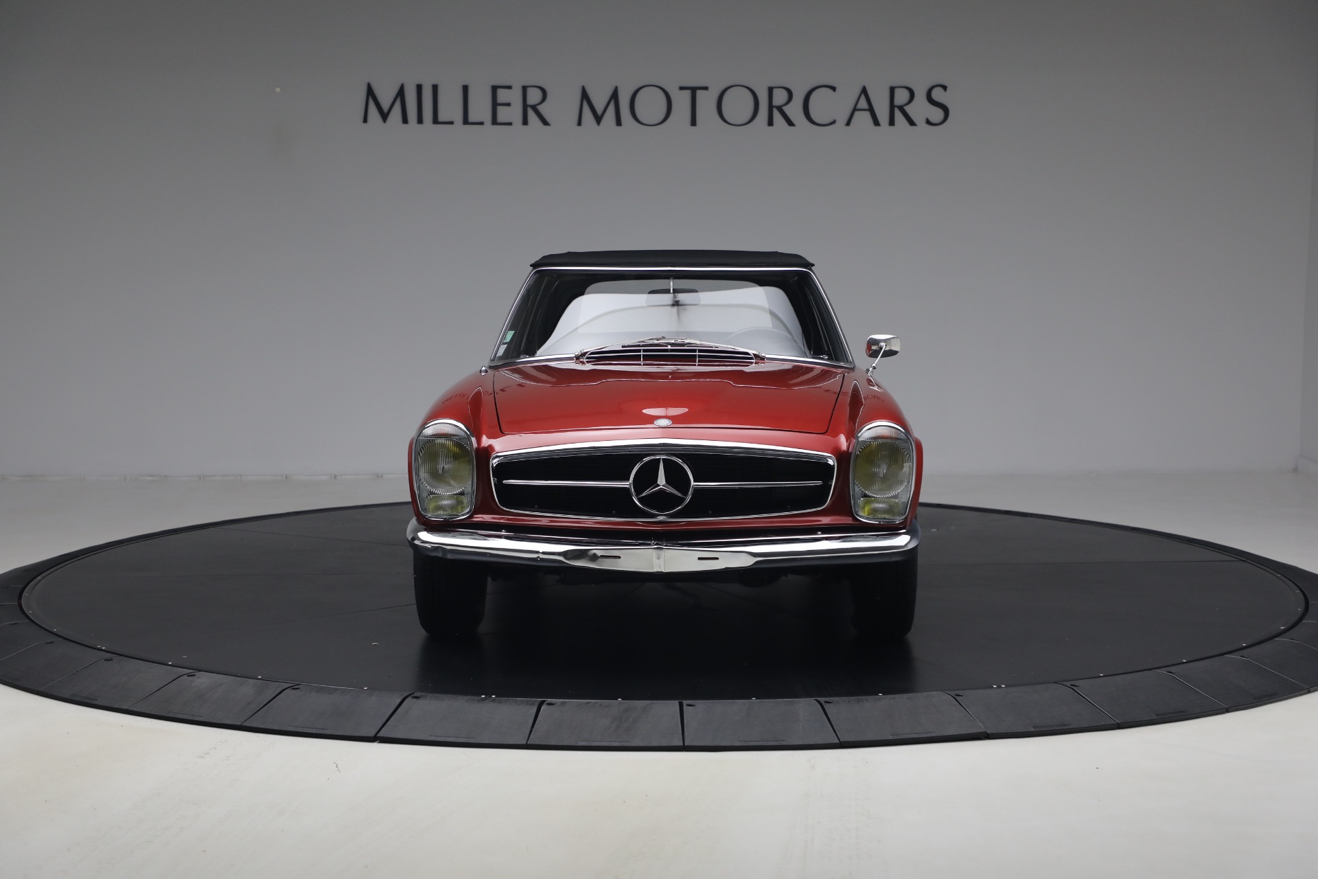 Used-1968-Mercedes-Benz-280SL