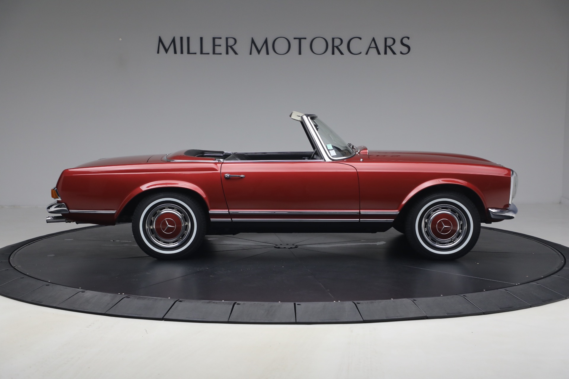 Used-1968-Mercedes-Benz-280SL