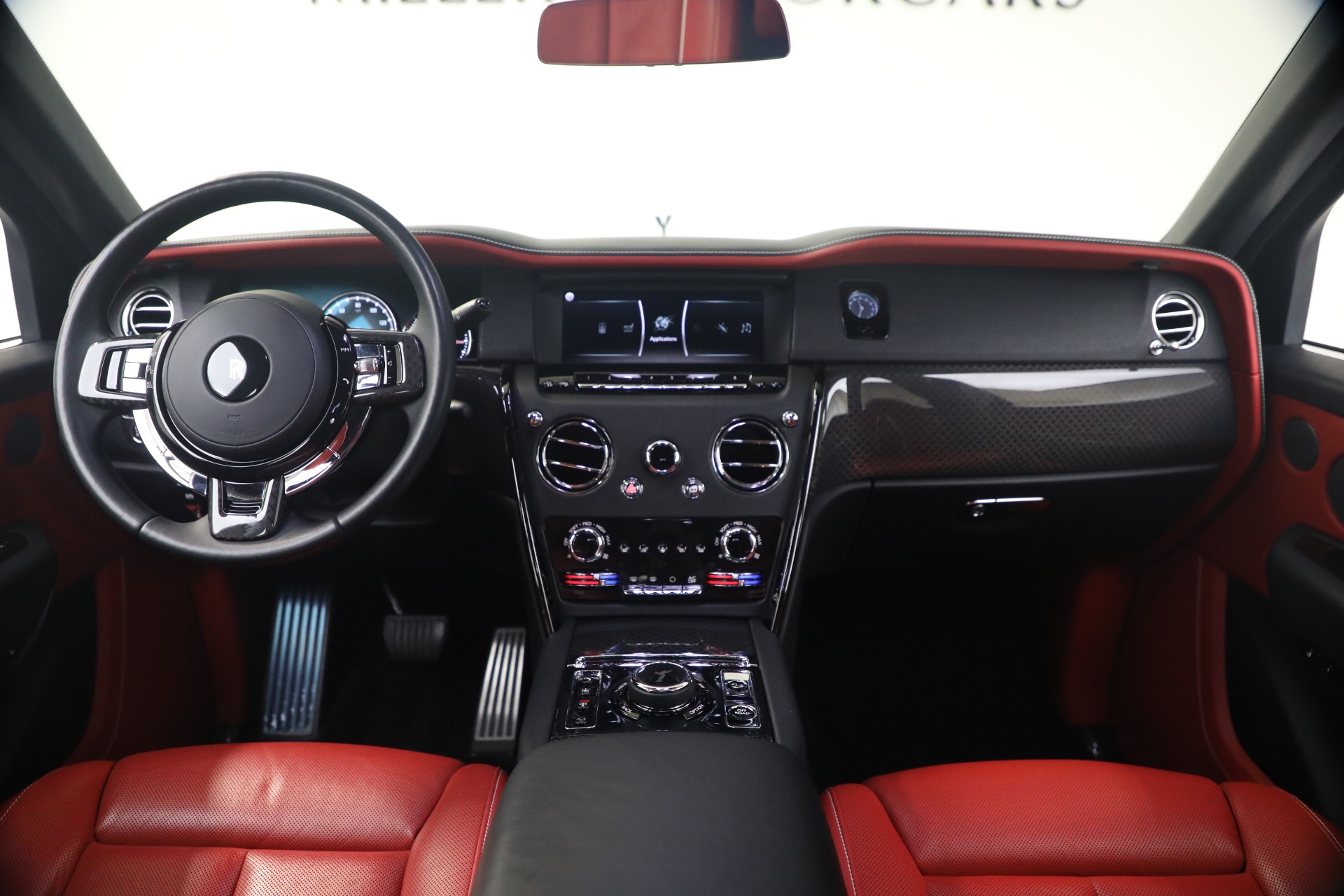 Used-2021-Rolls-Royce-Black-Badge-Cullinan