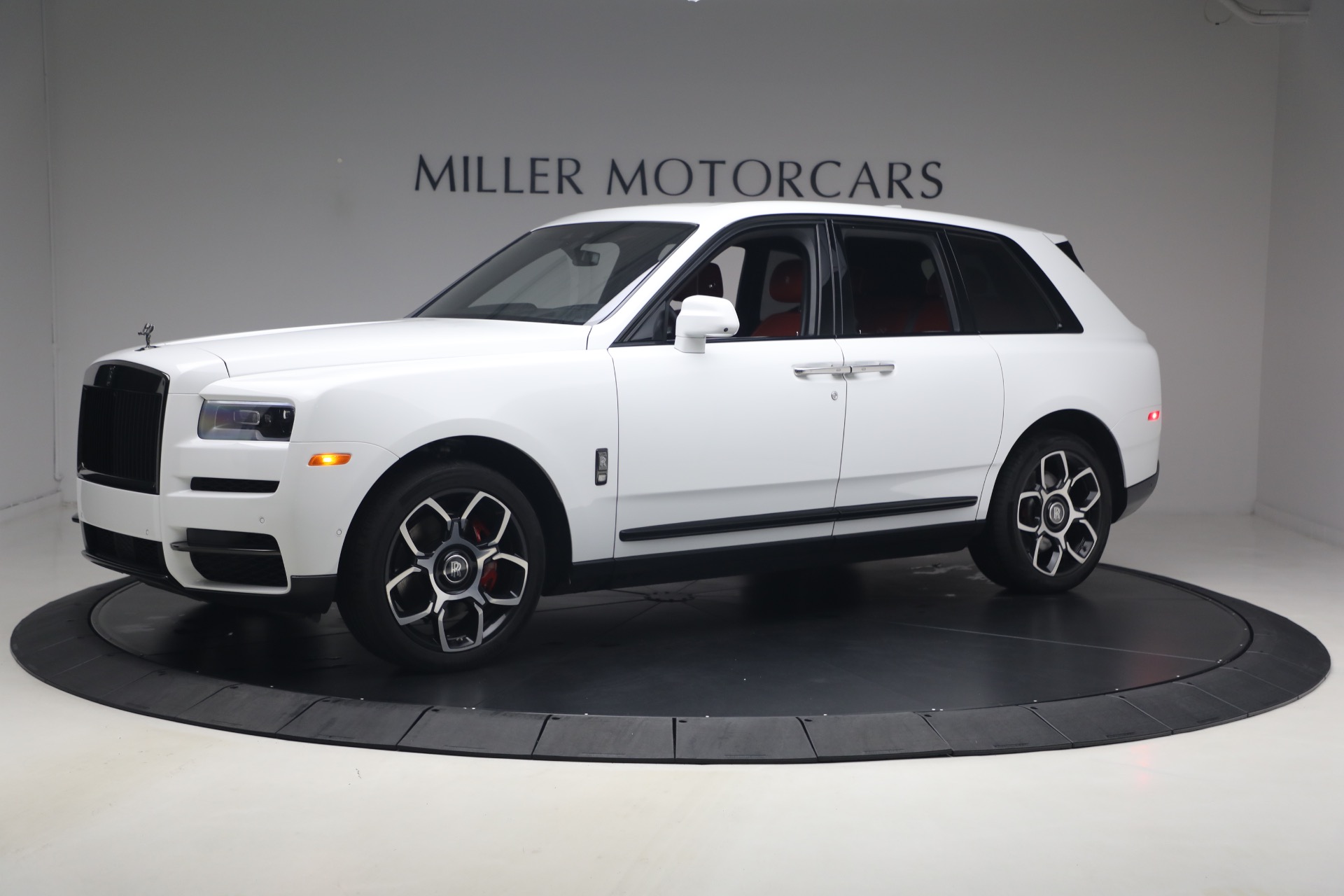 Used-2021-Rolls-Royce-Black-Badge-Cullinan