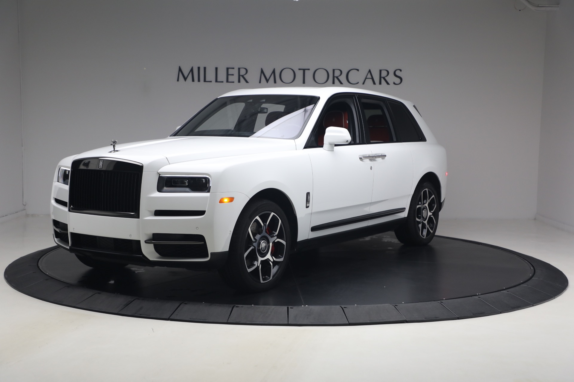 Used-2021-Rolls-Royce-Black-Badge-Cullinan