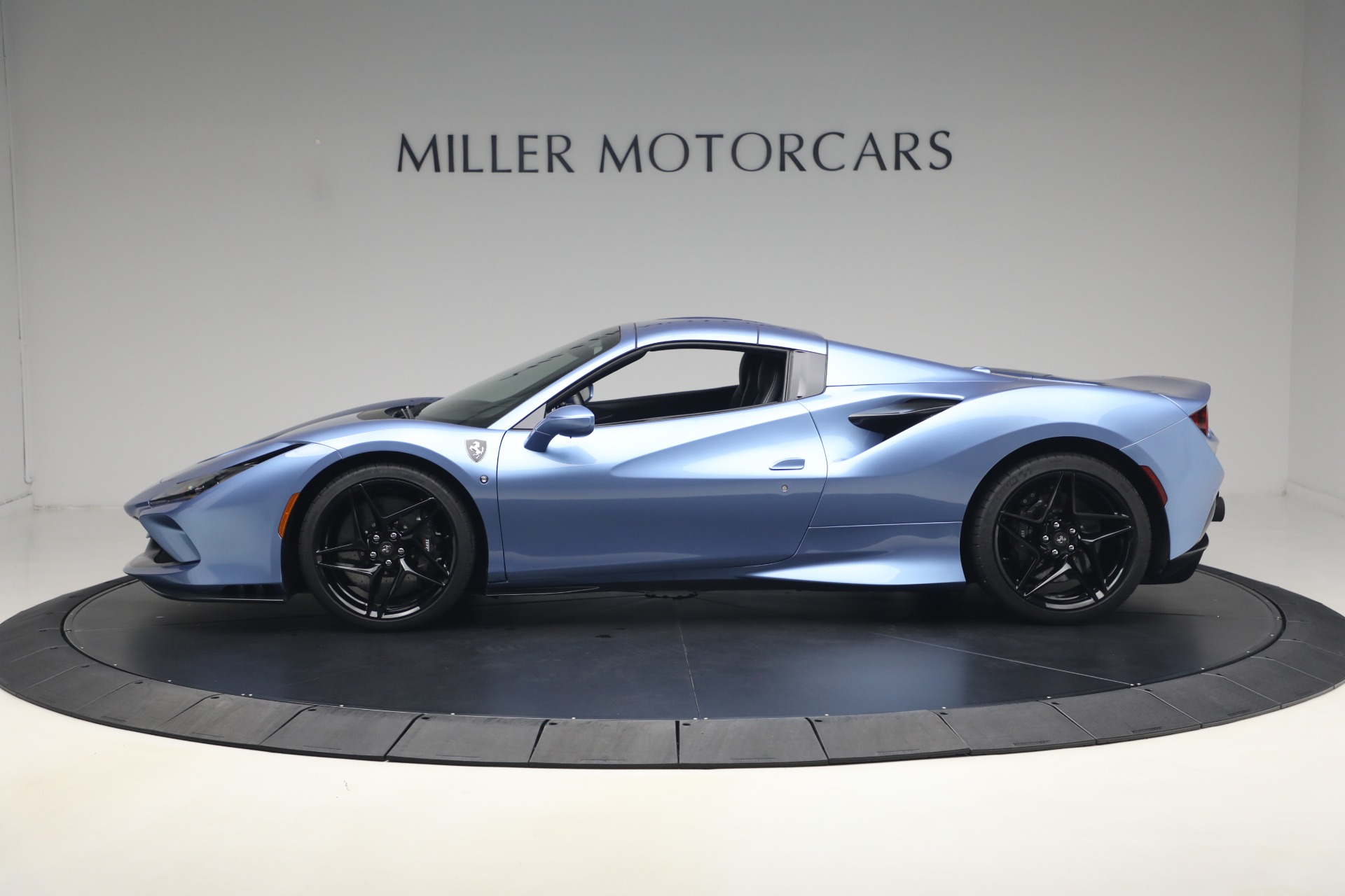 Used-2021-Ferrari-F8-Spider