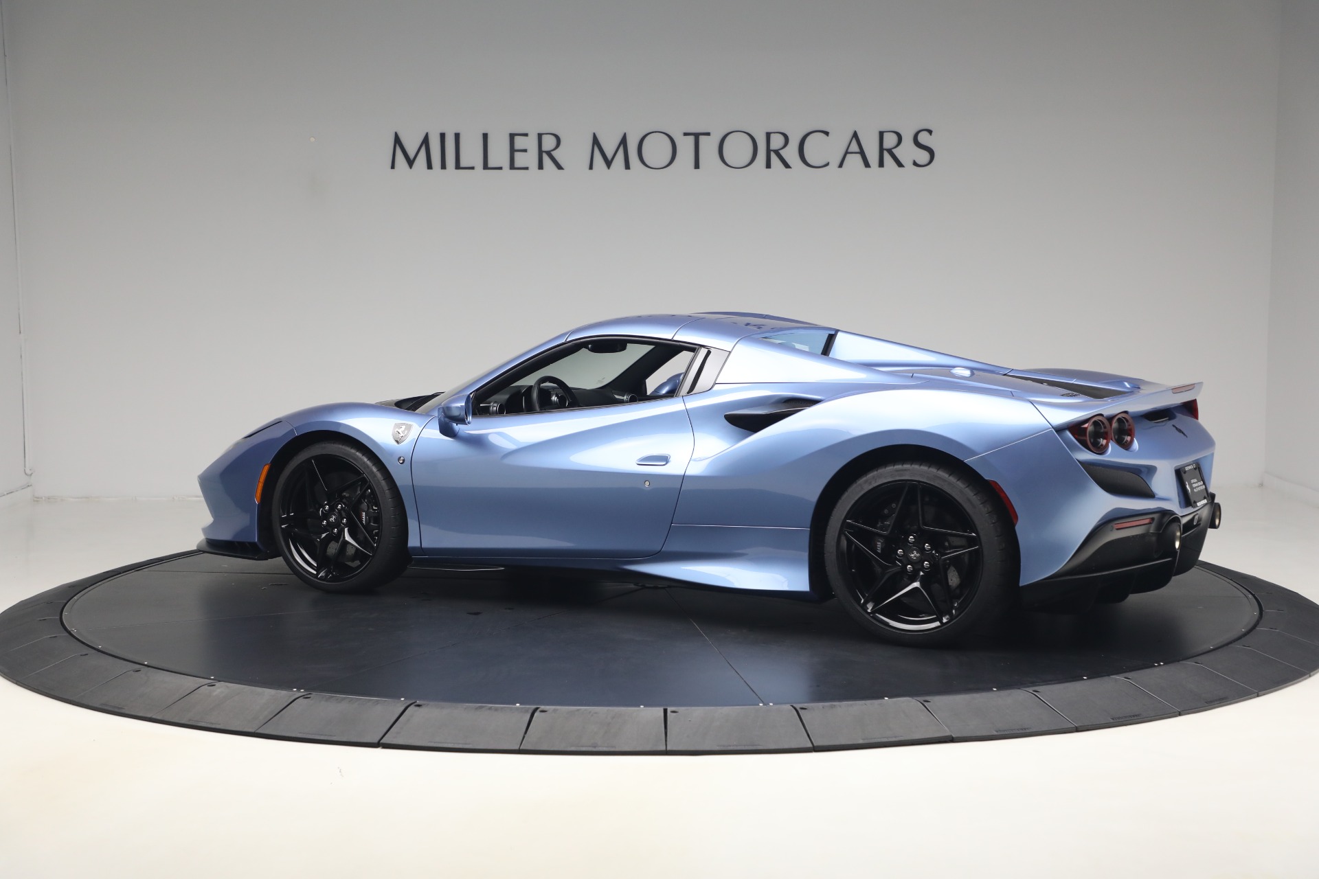 Used-2021-Ferrari-F8-Spider