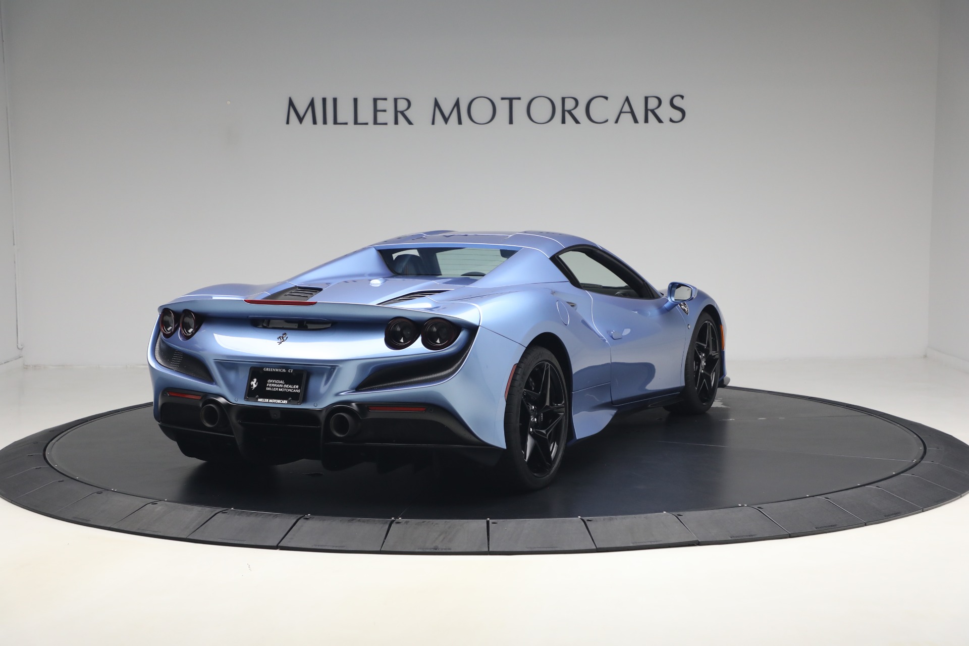 Used-2021-Ferrari-F8-Spider
