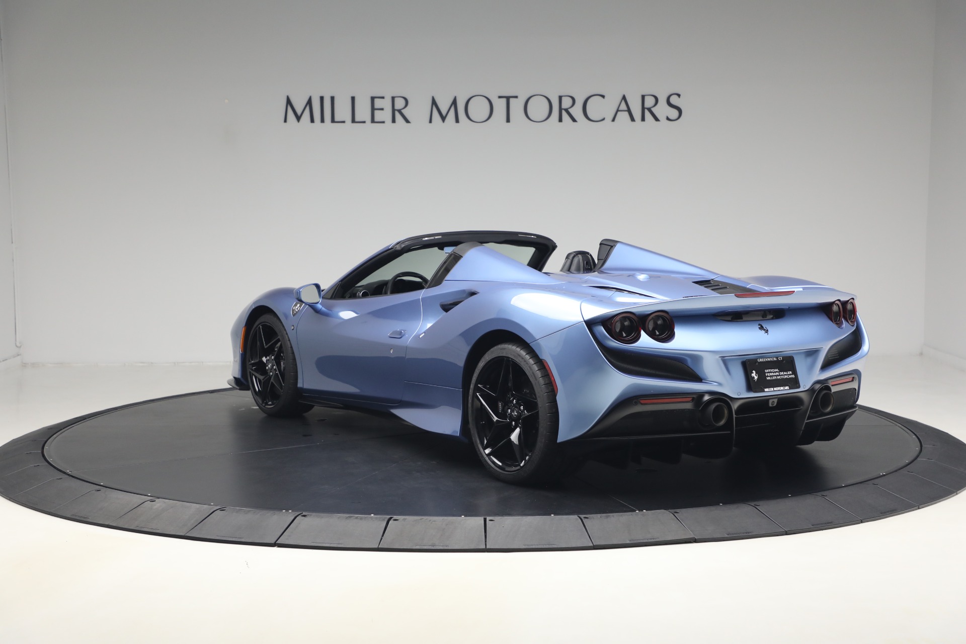 Used-2021-Ferrari-F8-Spider