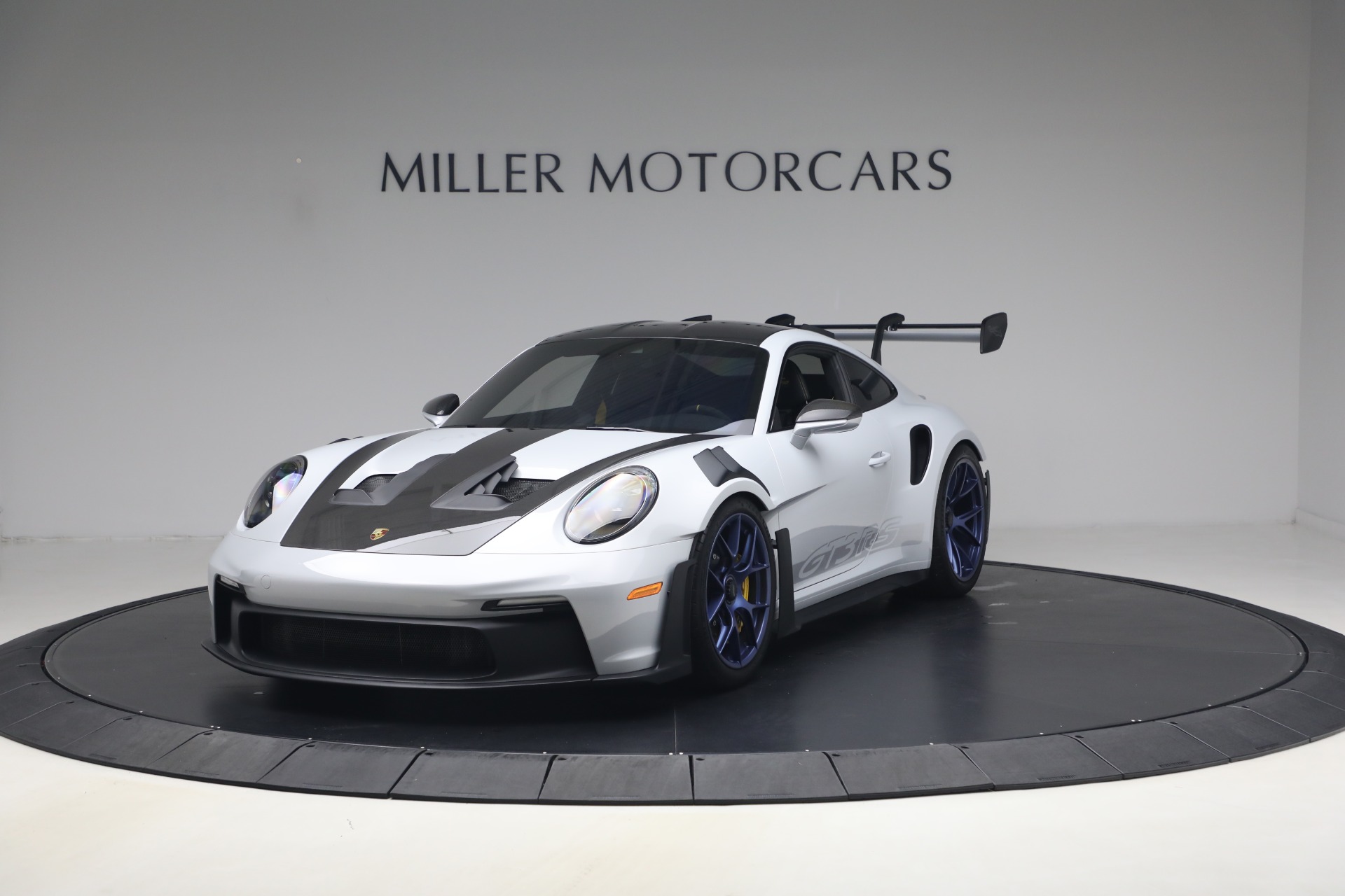 Used-2024-Porsche-911-GT3-RS