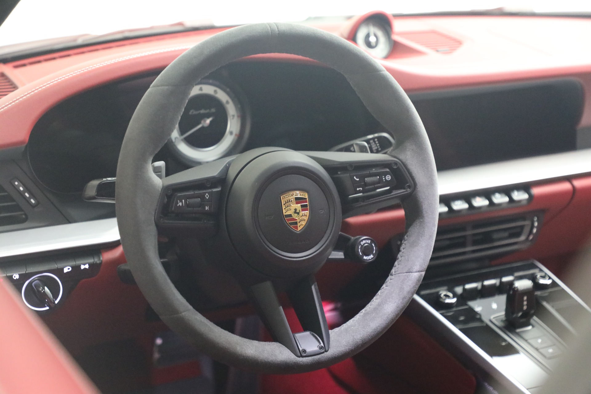 Used-2022-Porsche-911-Turbo-S