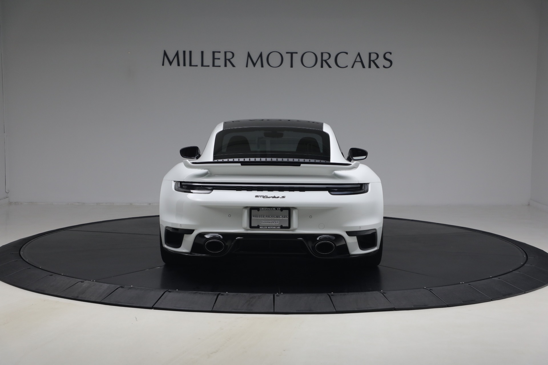 Used-2022-Porsche-911-Turbo-S