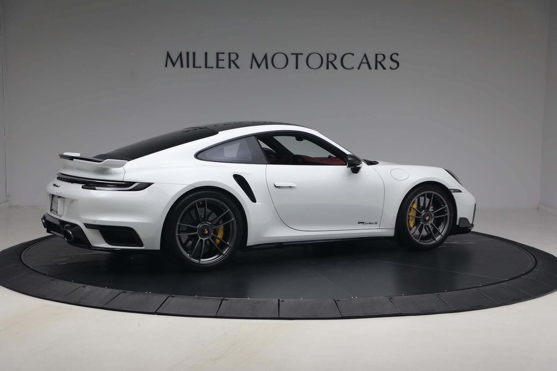 Used-2022-Porsche-911-Turbo-S