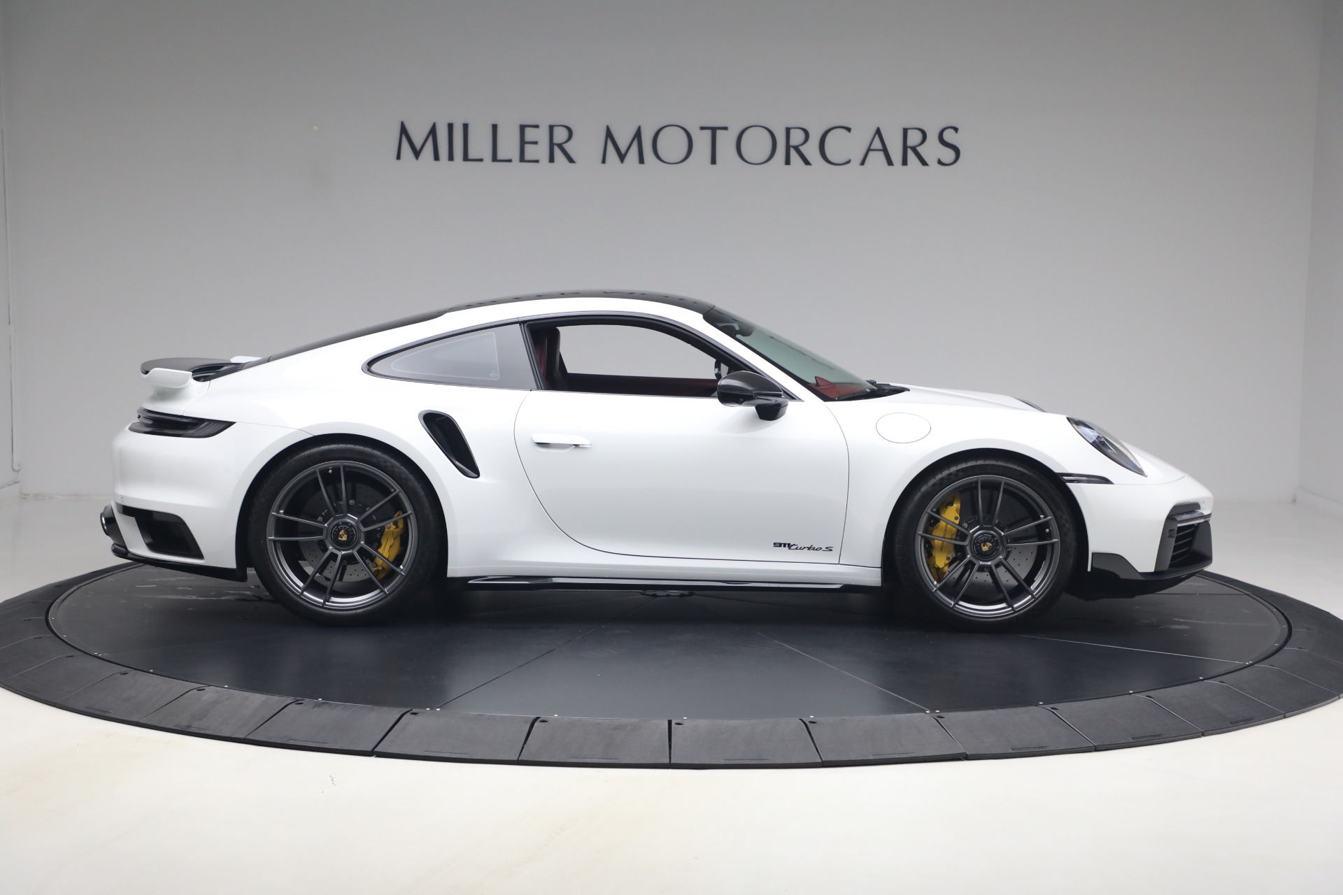 Used-2022-Porsche-911-Turbo-S