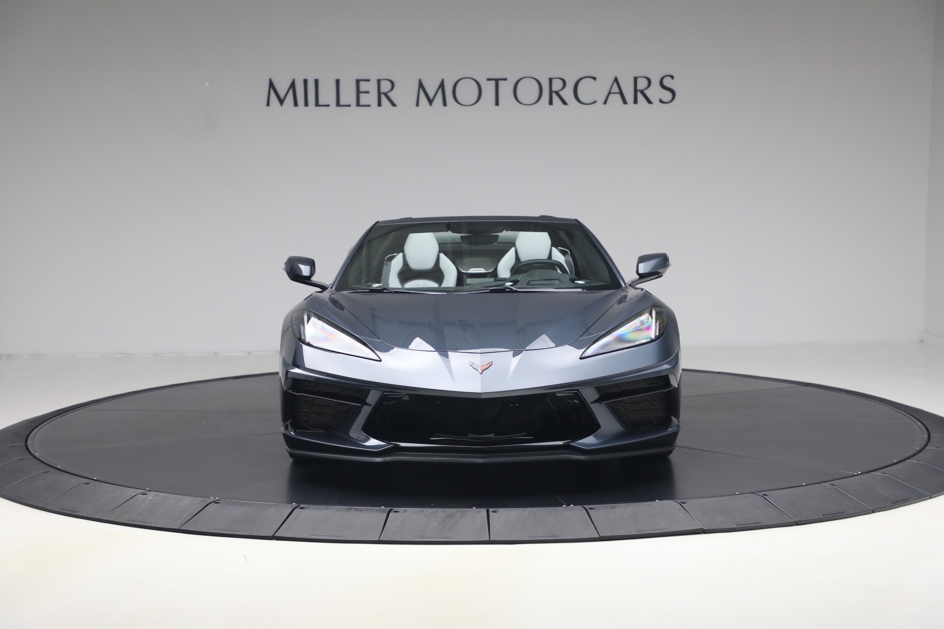 Used-2021-Chevrolet-Corvette-Stingray