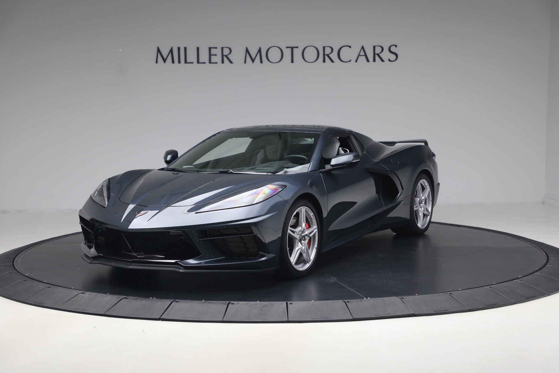 Used-2021-Chevrolet-Corvette-Stingray