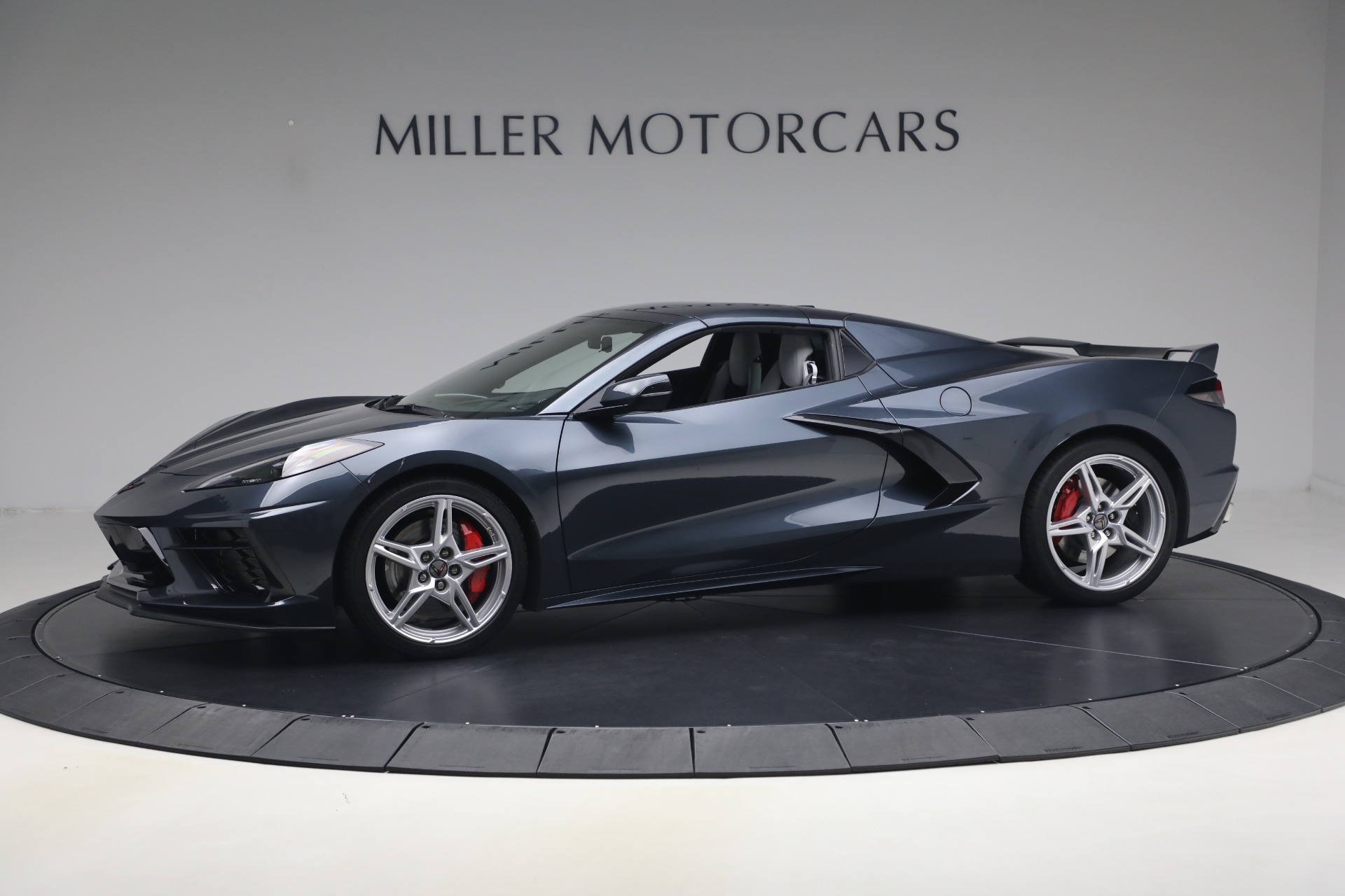 Used-2021-Chevrolet-Corvette-Stingray