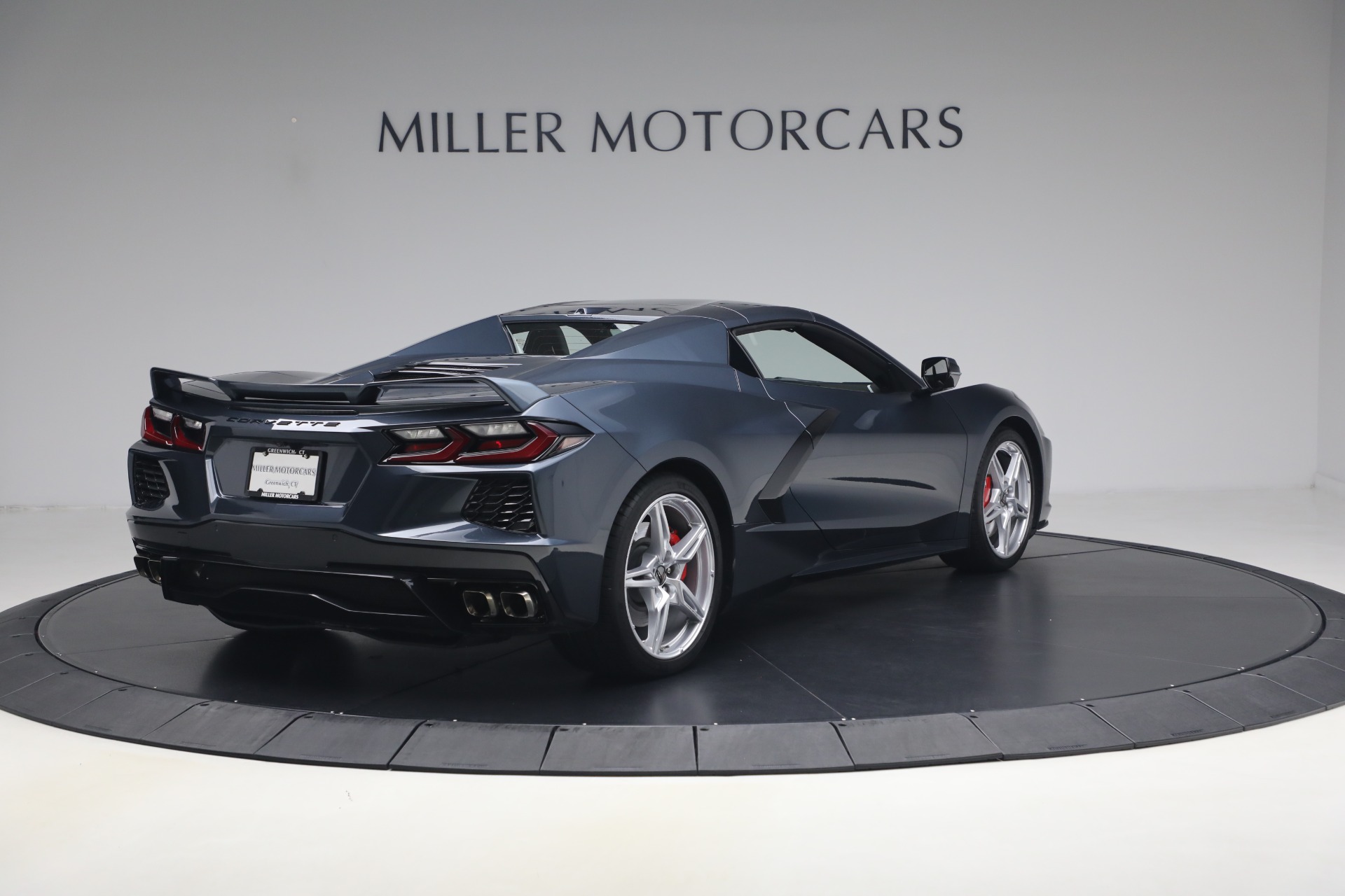 Used-2021-Chevrolet-Corvette-Stingray