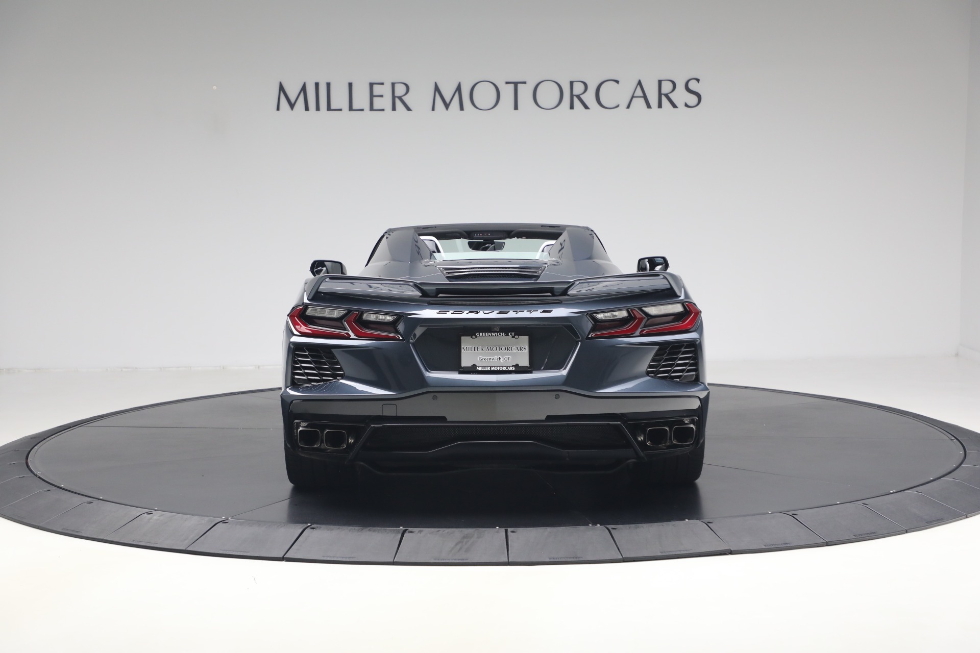 Used-2021-Chevrolet-Corvette-Stingray
