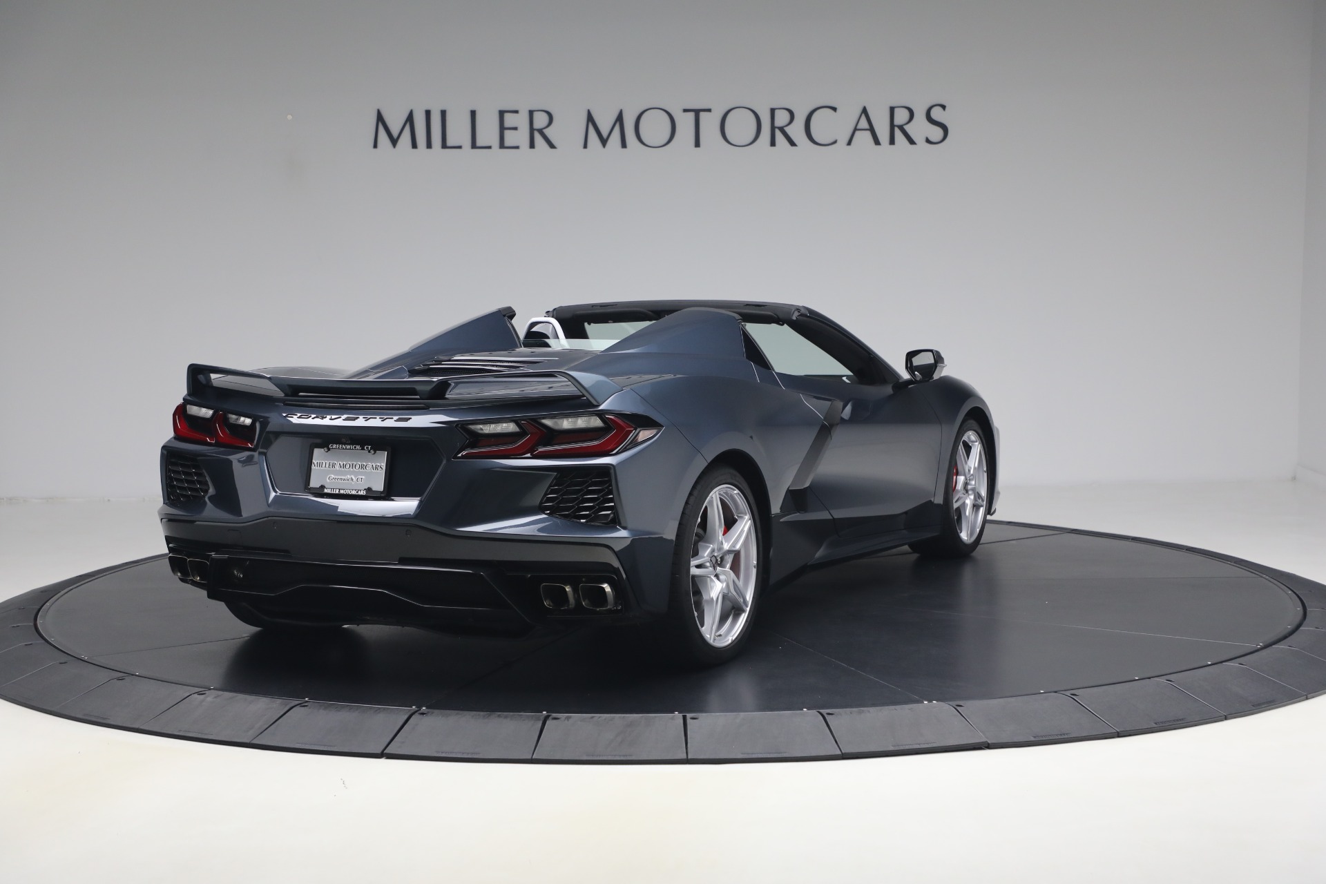 Used-2021-Chevrolet-Corvette-Stingray