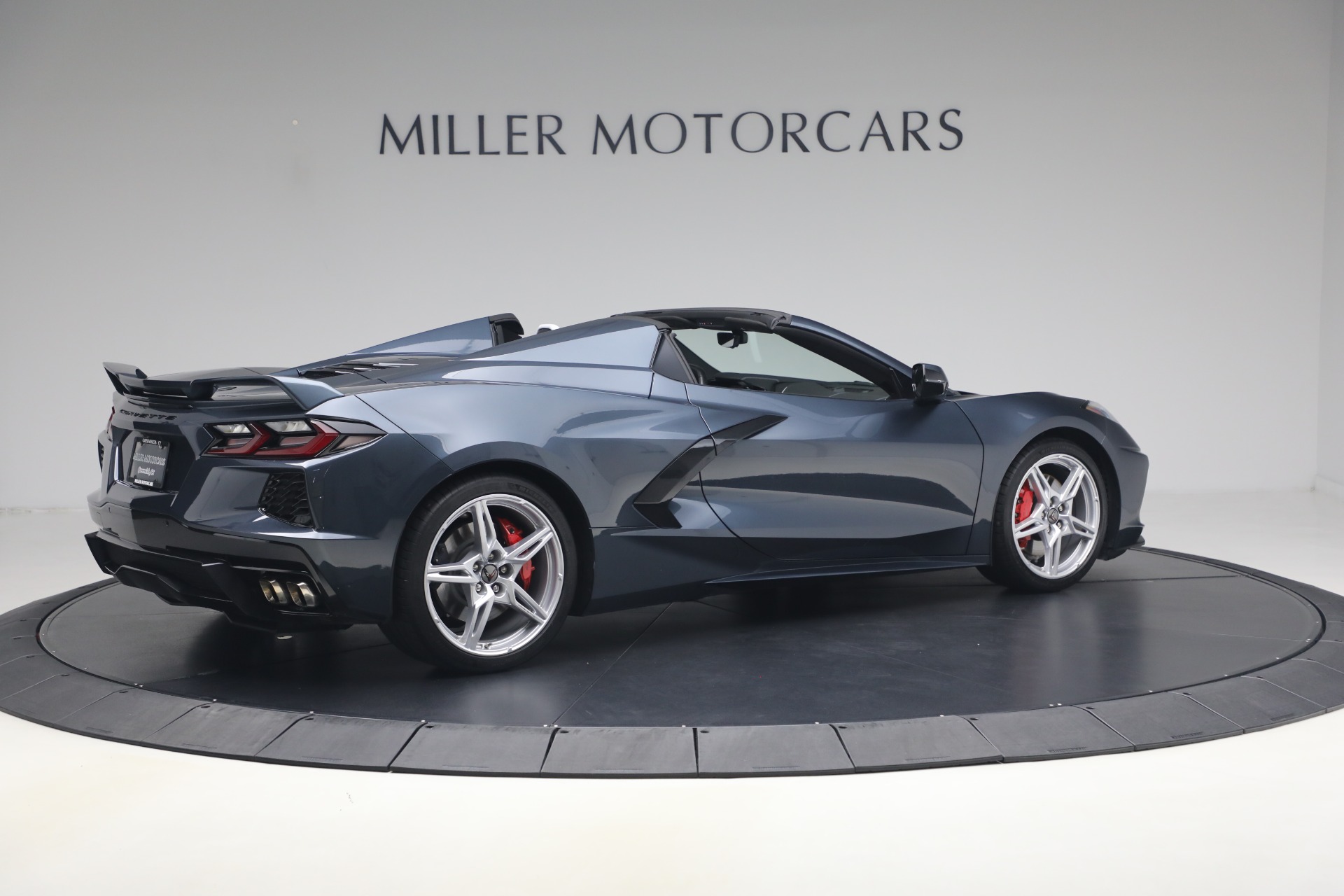 Used-2021-Chevrolet-Corvette-Stingray