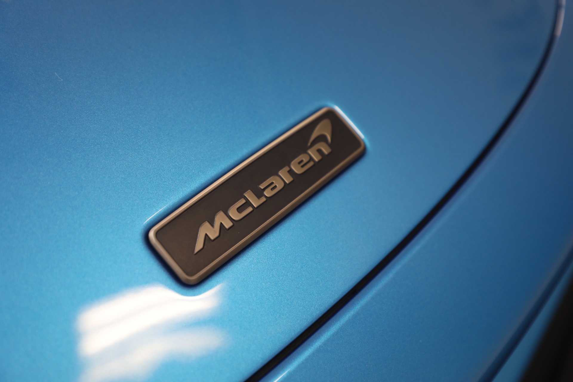 New-2027-McLaren-750S-Spider-TechLux