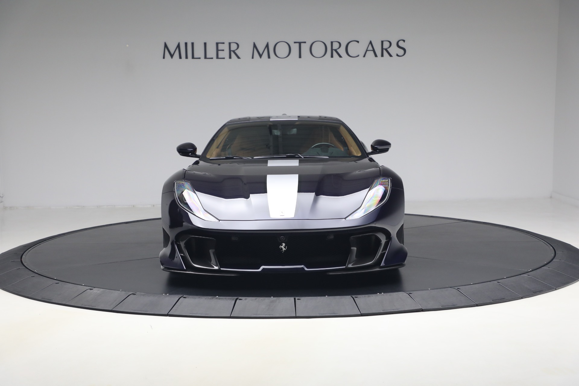 Used-2022-Ferrari-812-Competizione