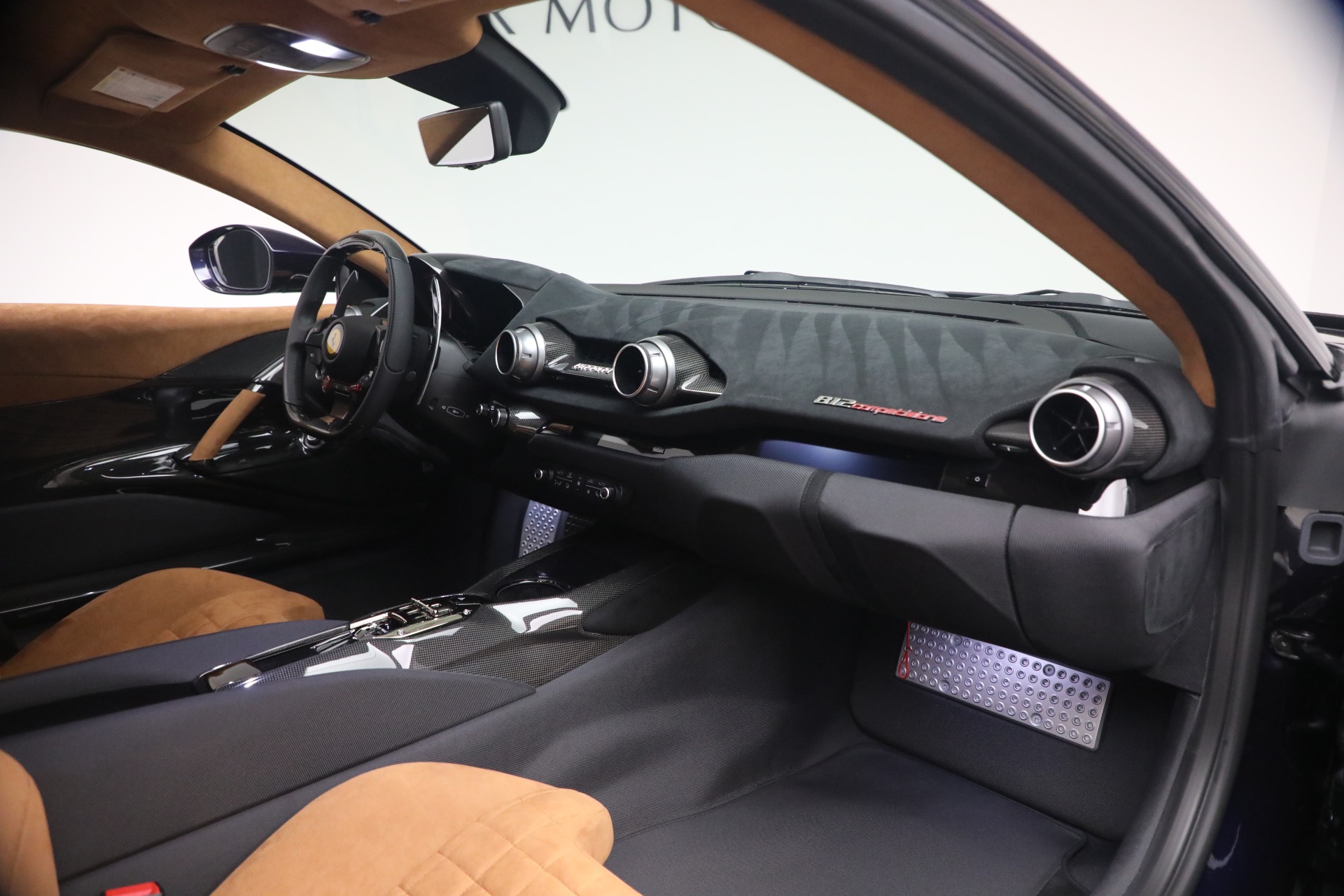 Used-2022-Ferrari-812-Competizione