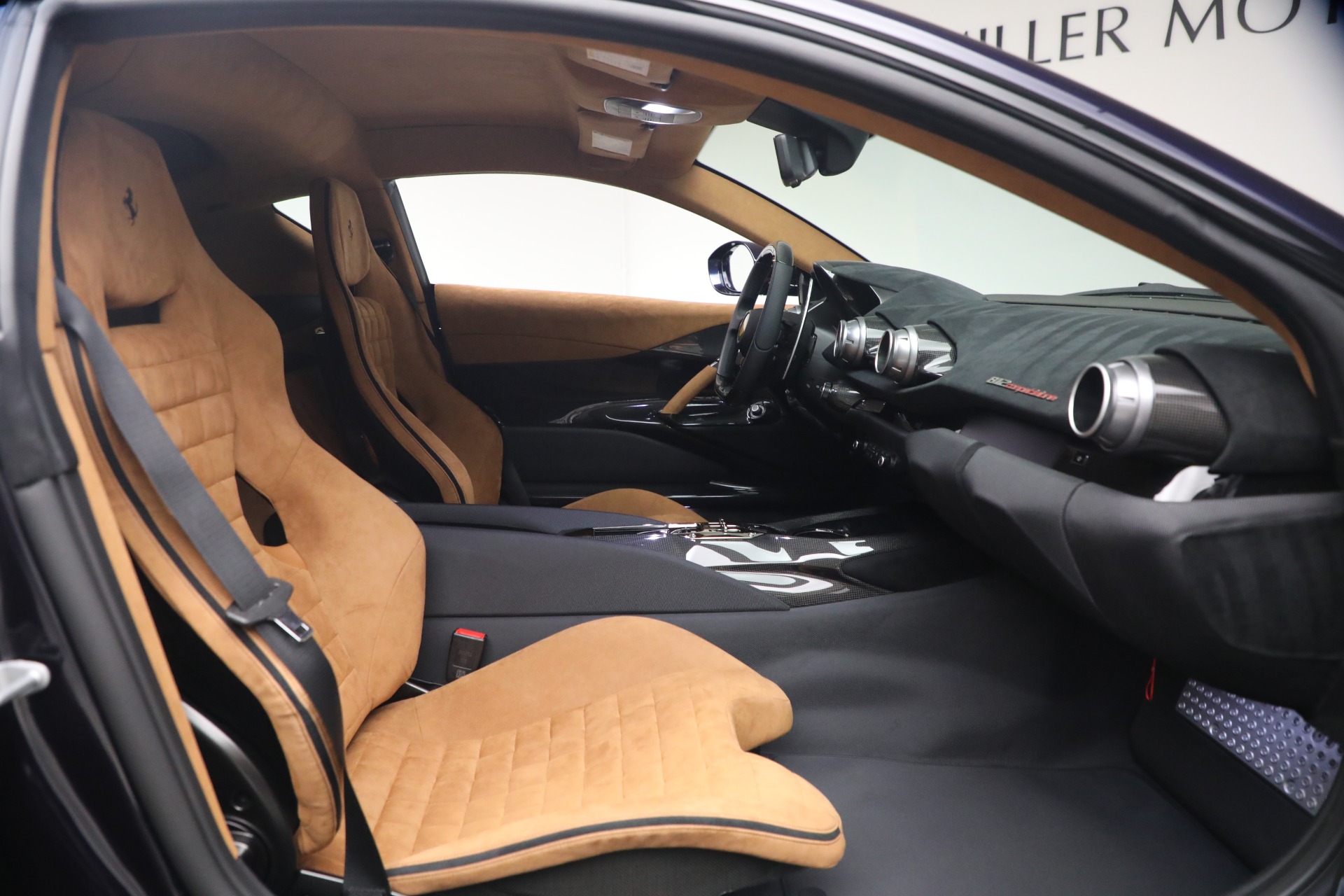 Used-2022-Ferrari-812-Competizione