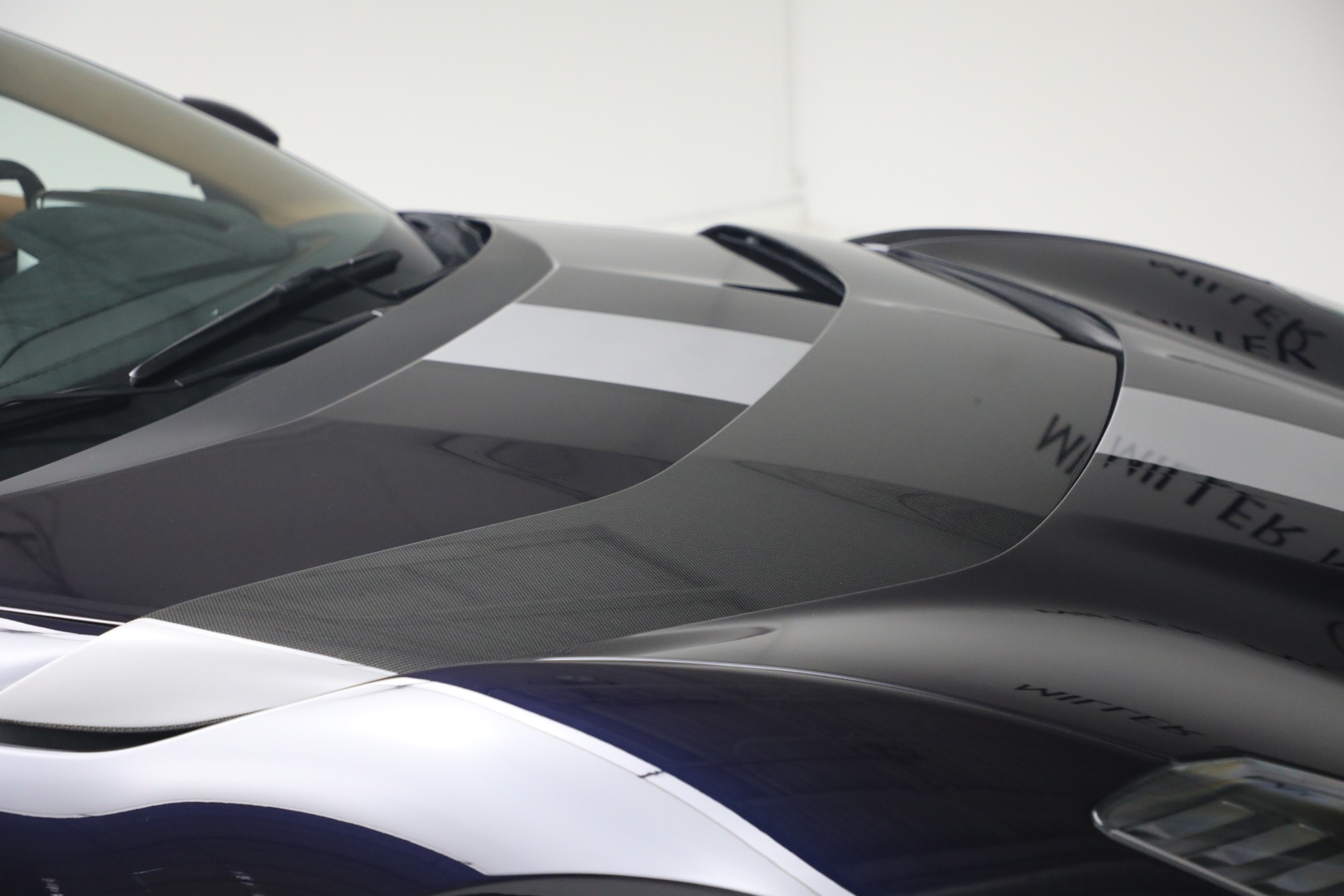 Used-2022-Ferrari-812-Competizione