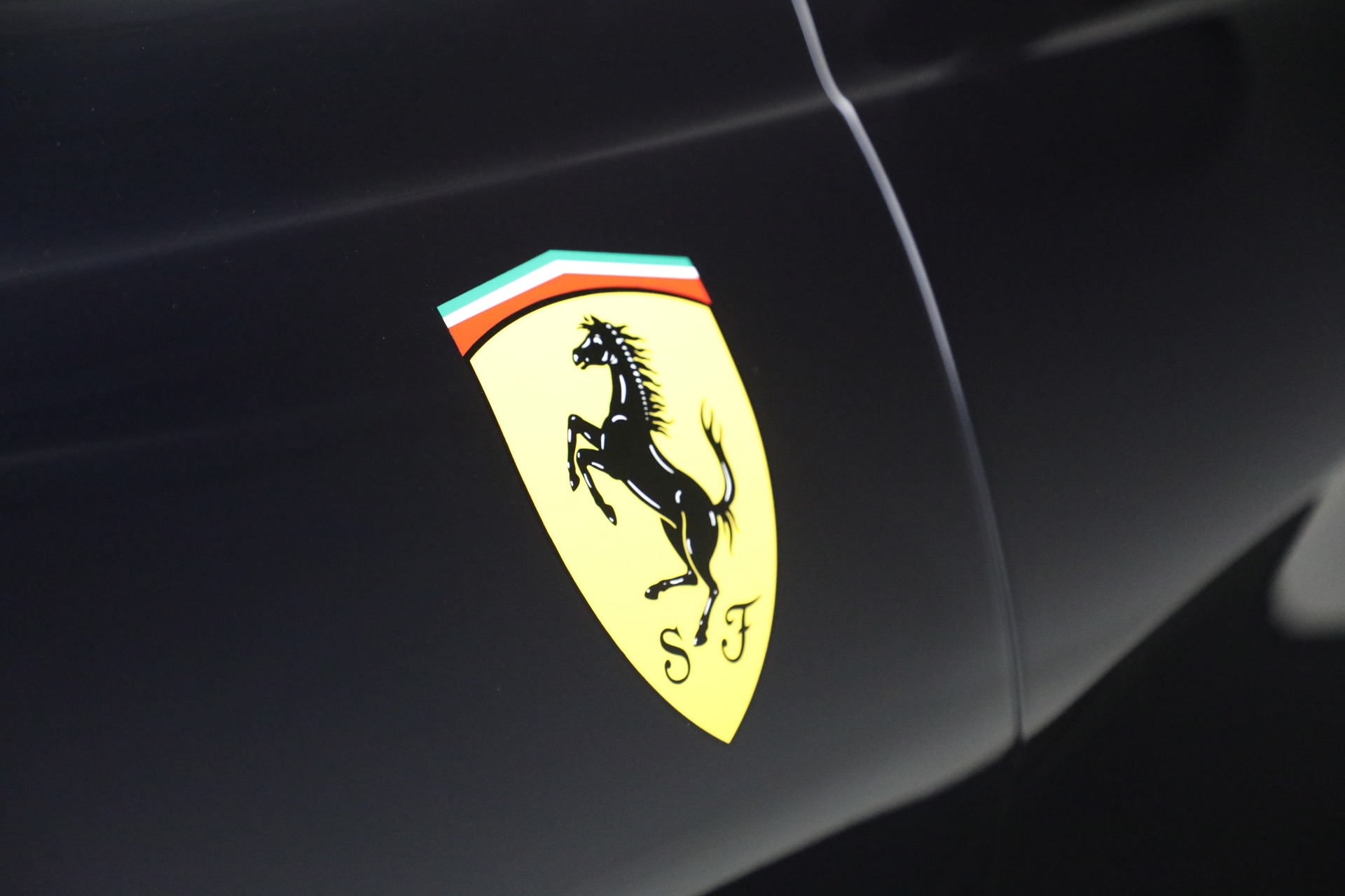Used-2022-Ferrari-812-Competizione