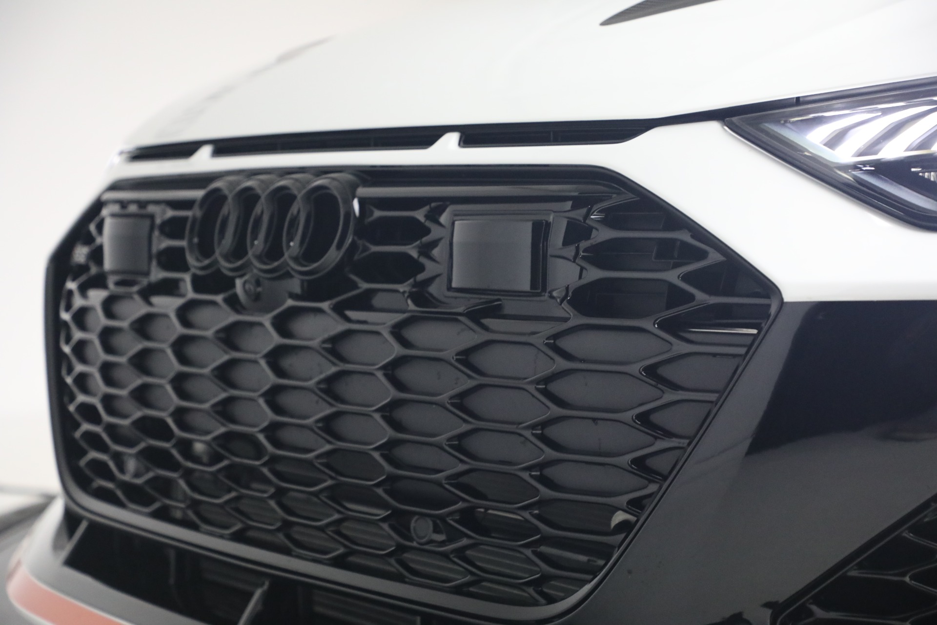 Used-2025-Audi-RS-6-Avant-40T-quattro-Avant-GT