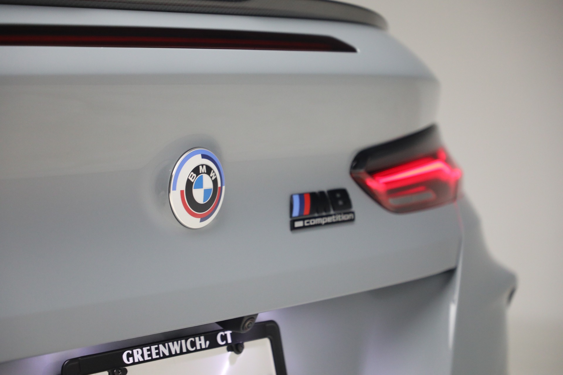 Used-2023-BMW-M8-Competition