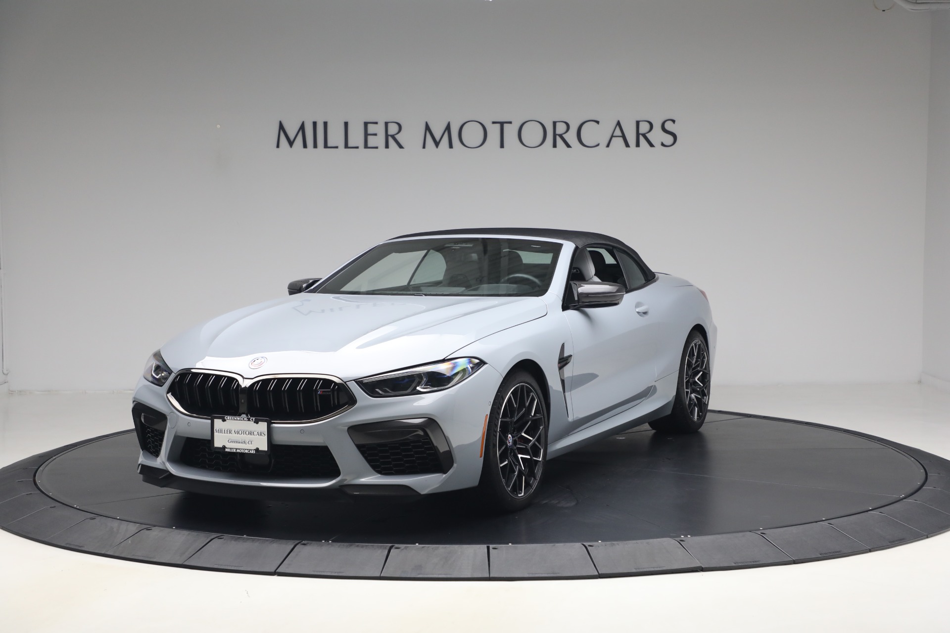 Used-2023-BMW-M8-Competition