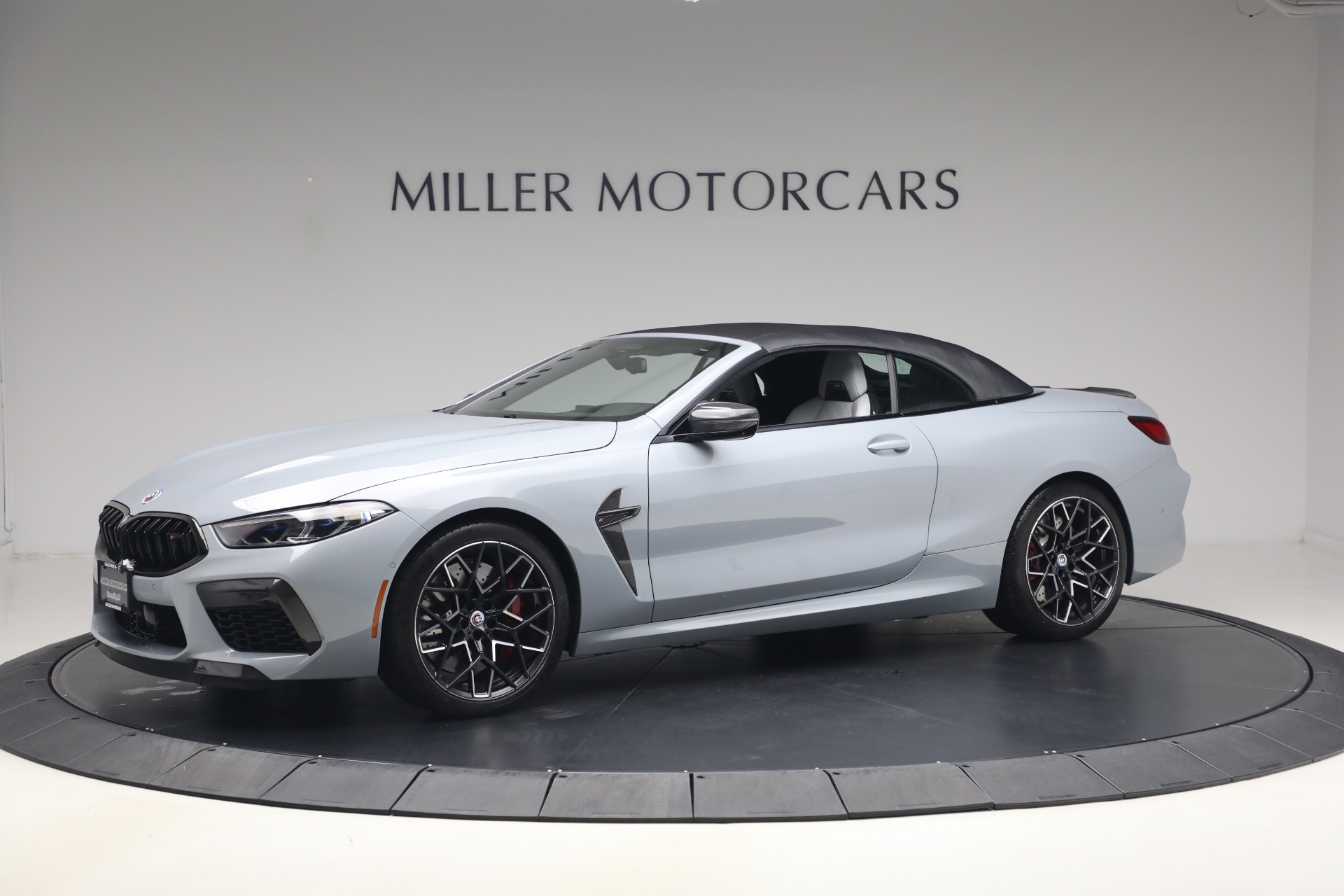 Used-2023-BMW-M8-Competition