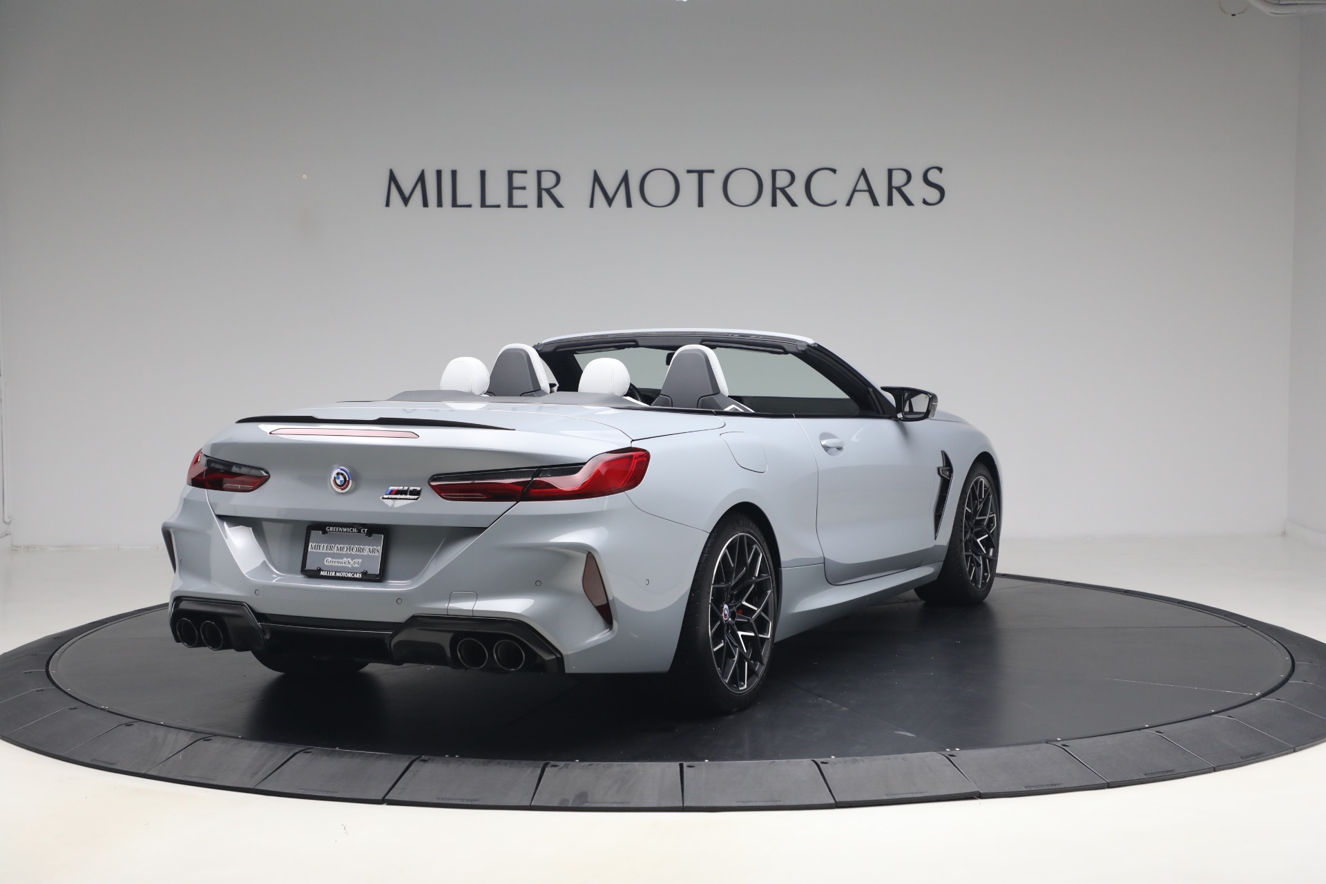 Used-2023-BMW-M8-Competition
