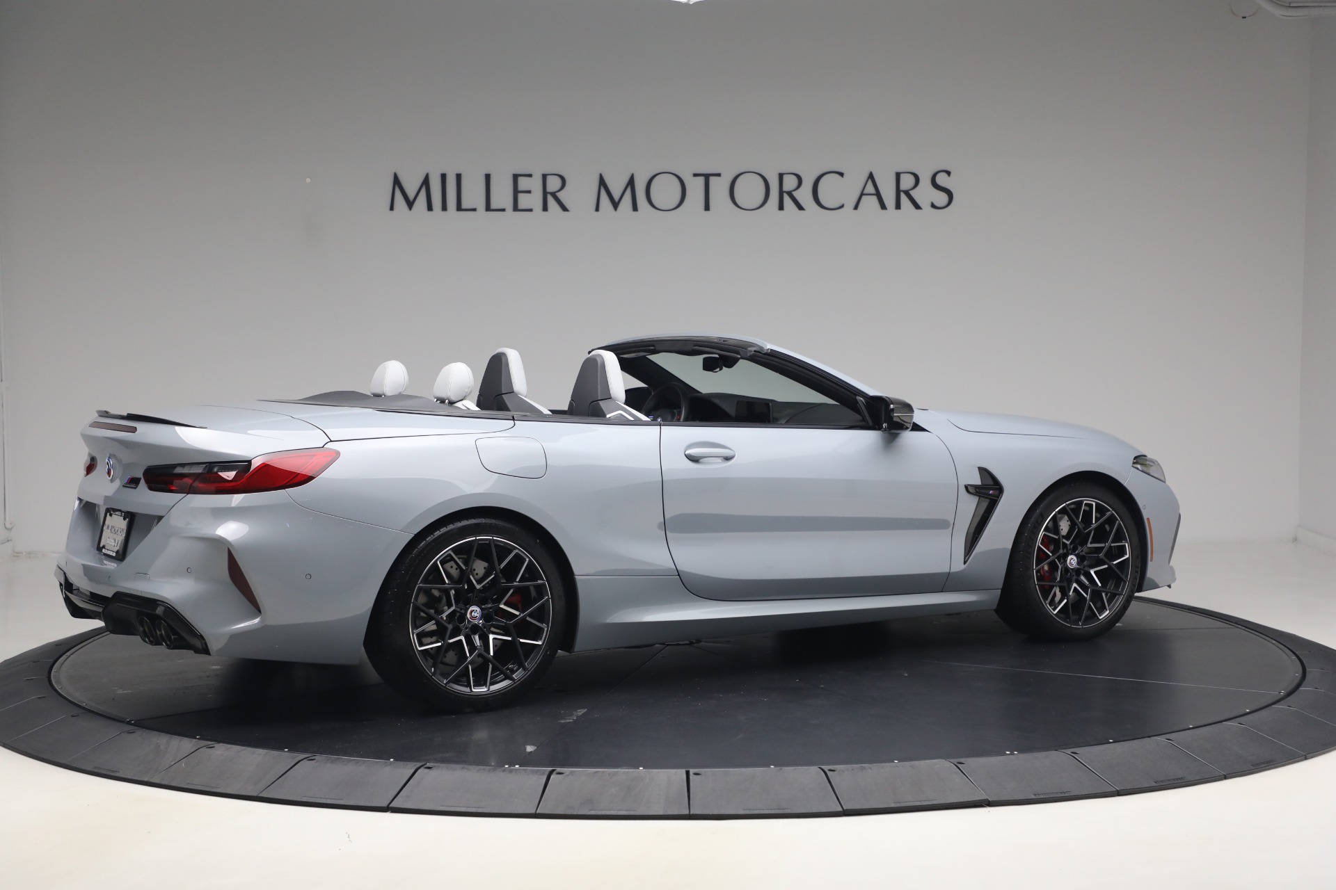 Used-2023-BMW-M8-Competition