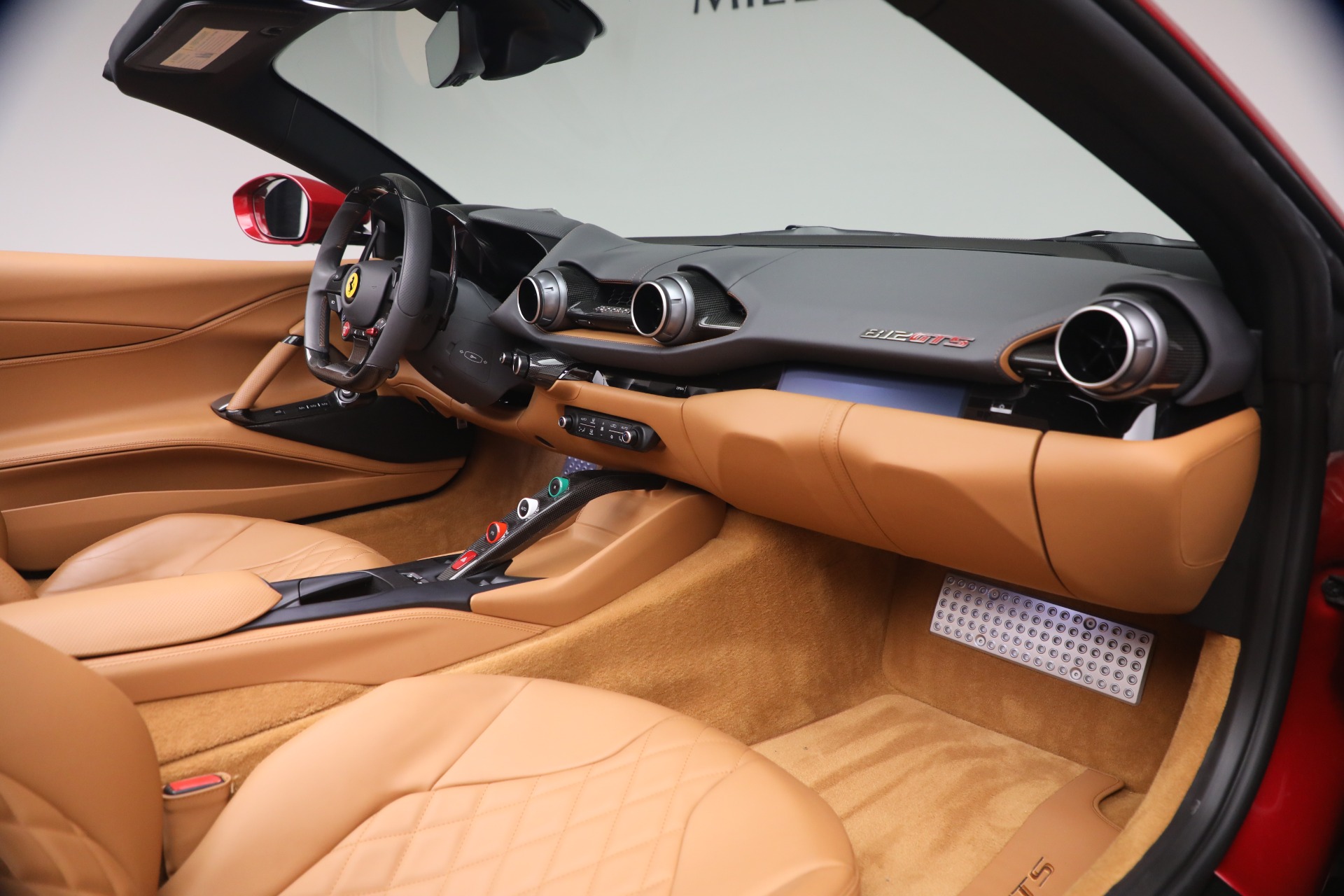 Used-2023-Ferrari-812-GTS