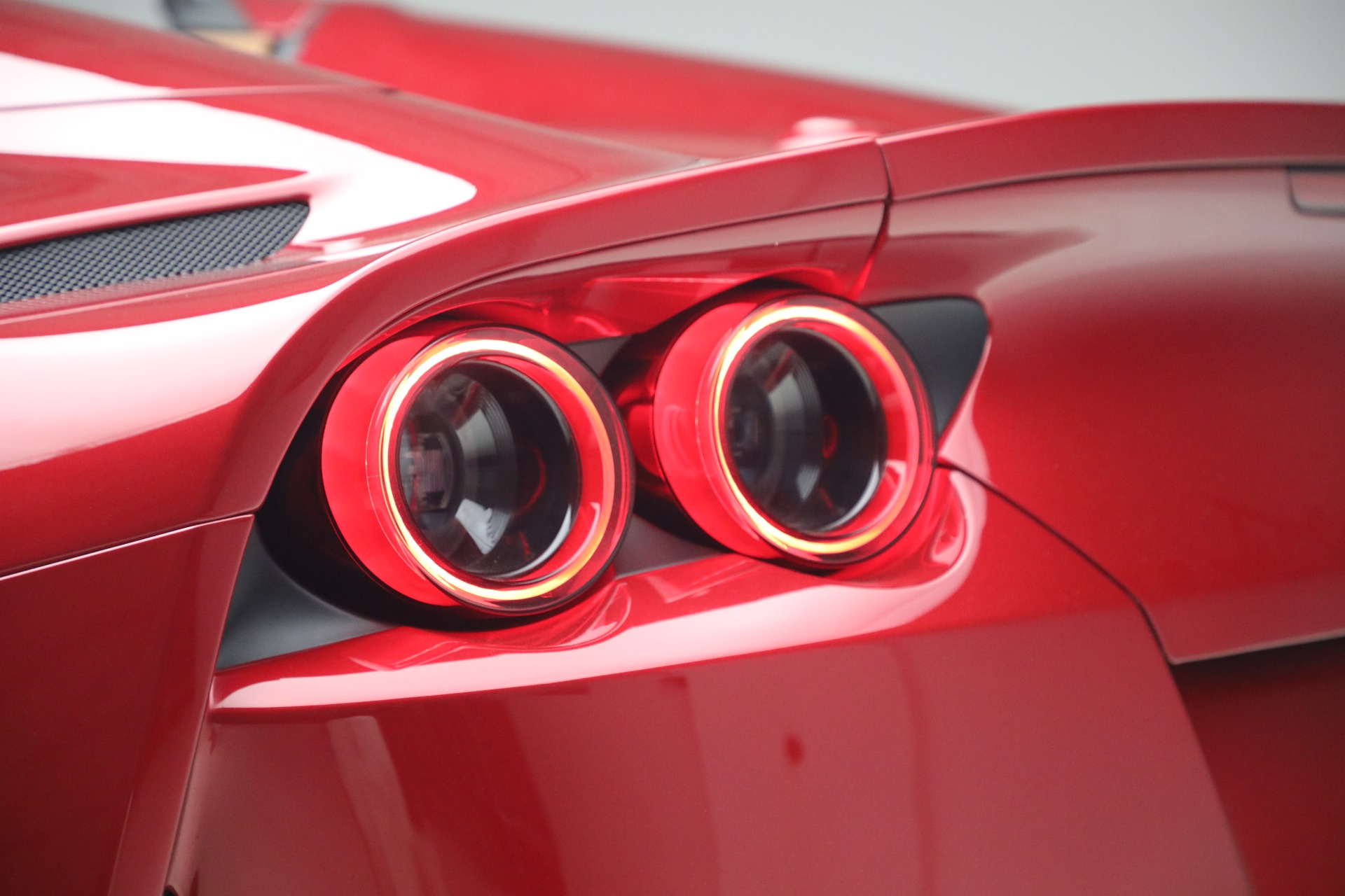 Used-2023-Ferrari-812-GTS