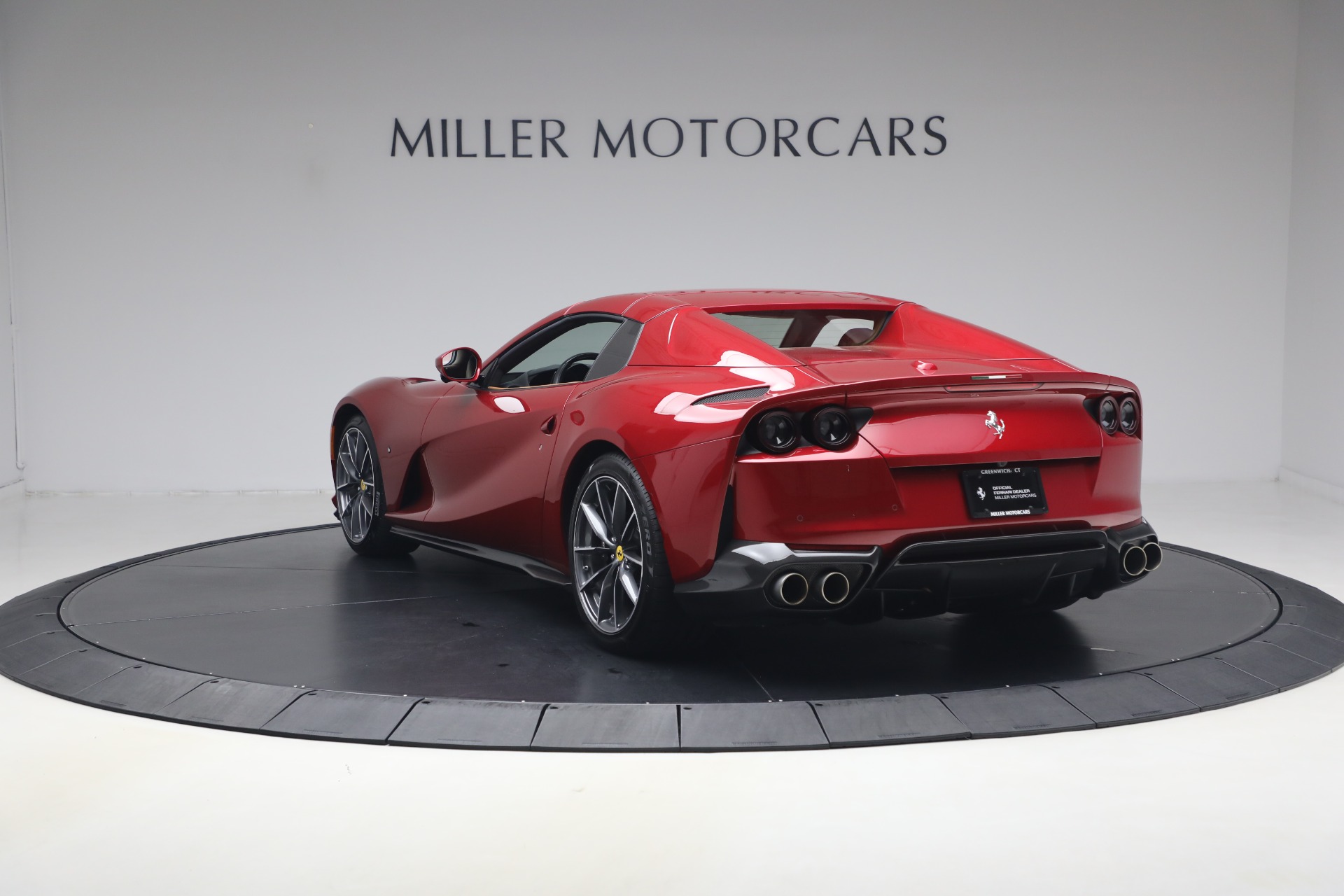 Used-2023-Ferrari-812-GTS