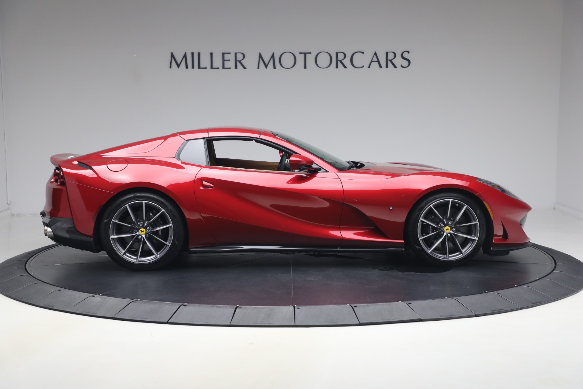 Used-2023-Ferrari-812-GTS