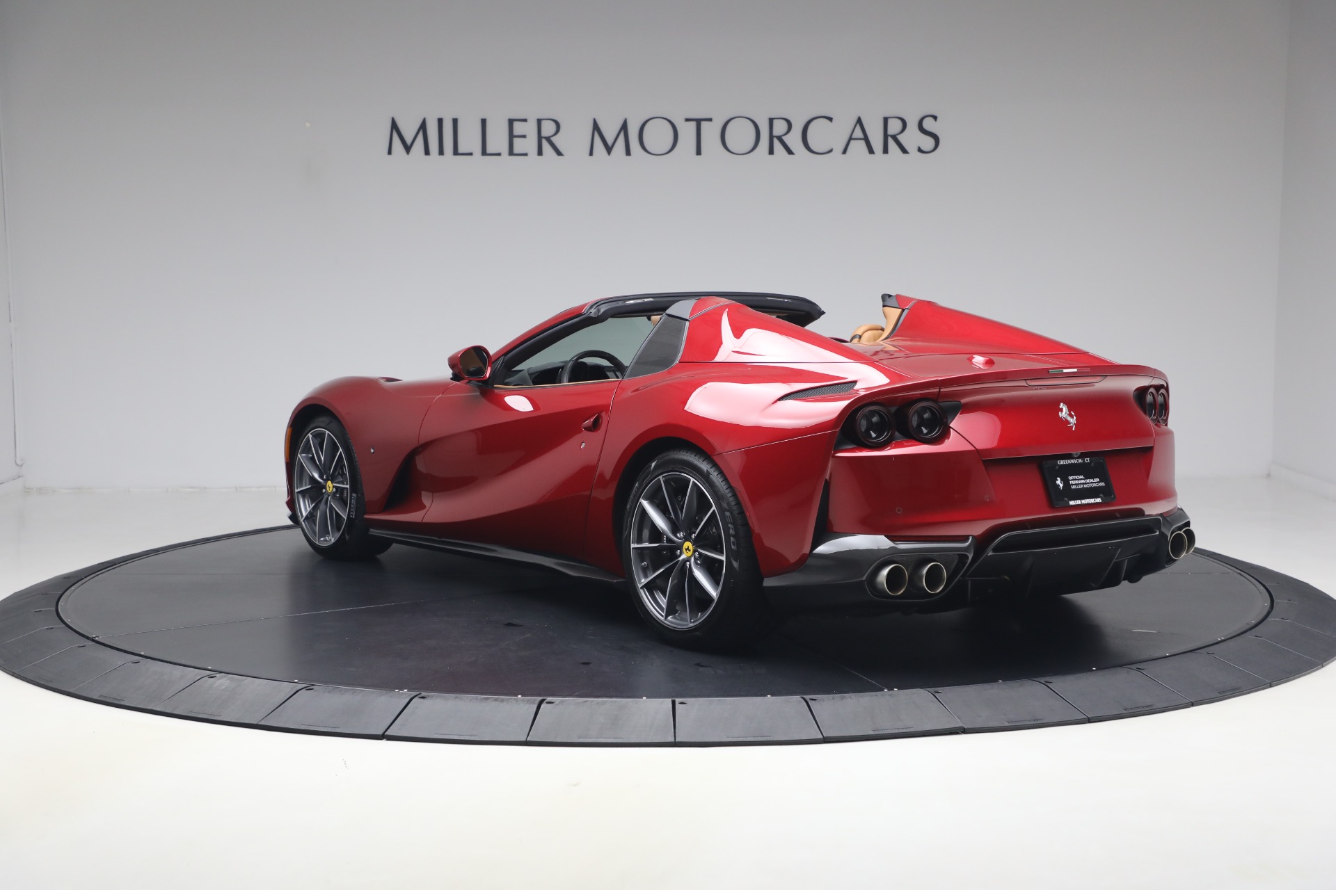 Used-2023-Ferrari-812-GTS