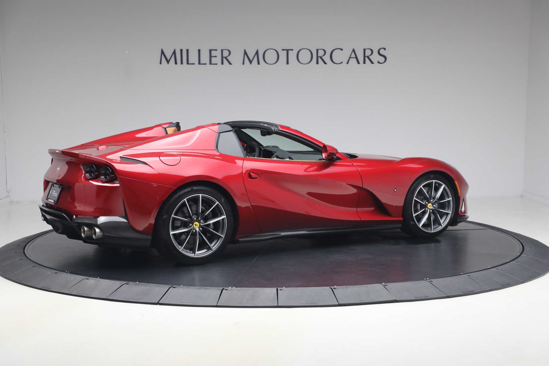 Used-2023-Ferrari-812-GTS