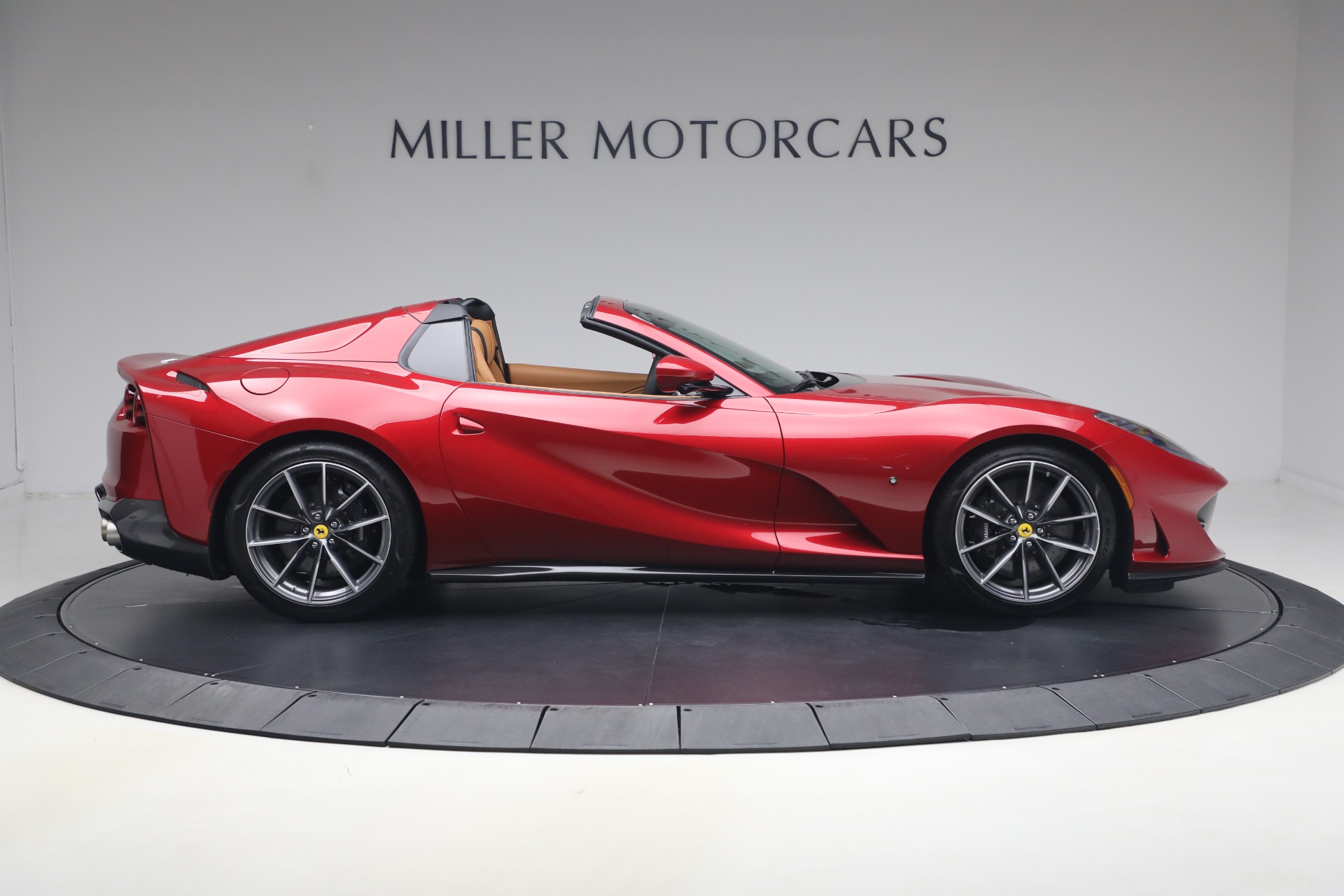 Used-2023-Ferrari-812-GTS