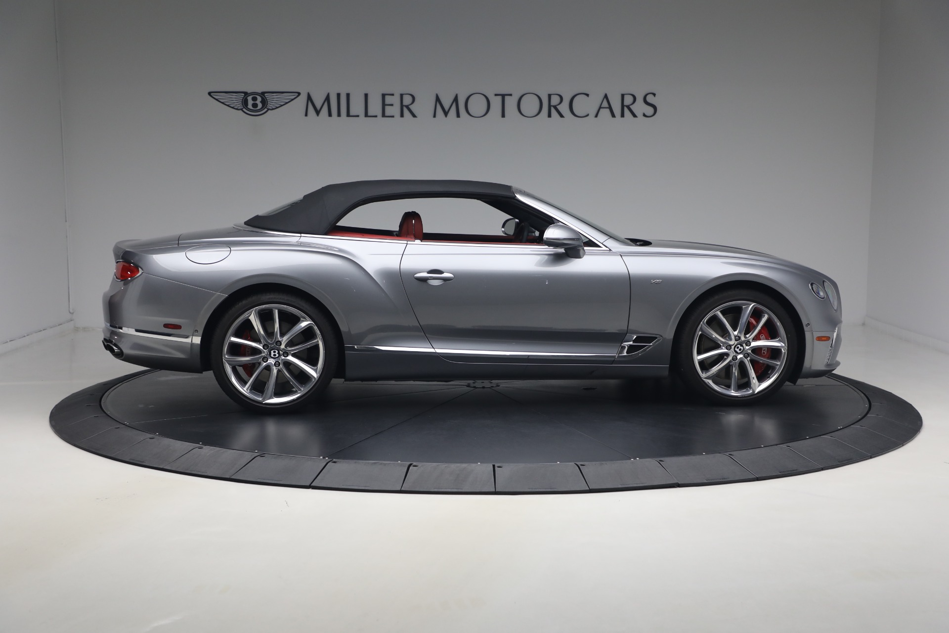 Used-2022-Bentley-Continental-GTC-V8