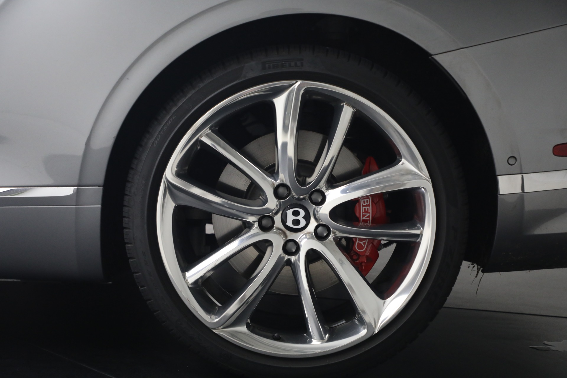 Used-2022-Bentley-Continental-GTC-V8