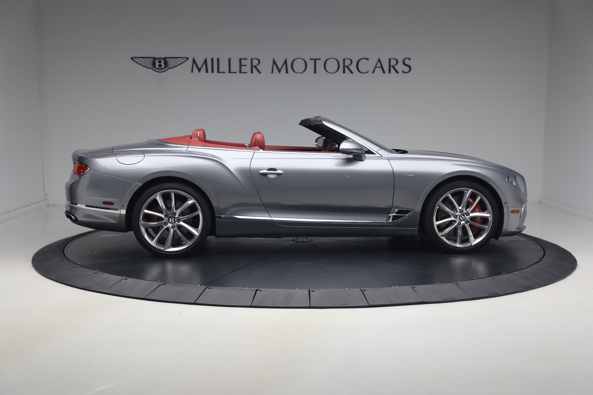 Used-2022-Bentley-Continental-GTC-V8