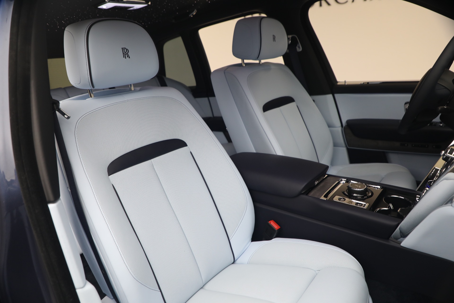 Used-2025-Rolls-Royce-Cullinan