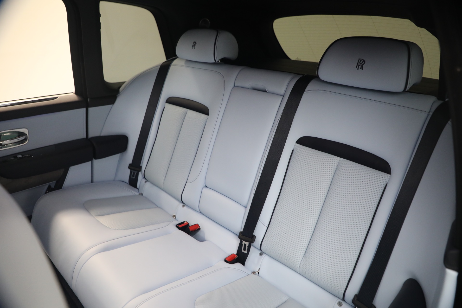 Used-2025-Rolls-Royce-Cullinan