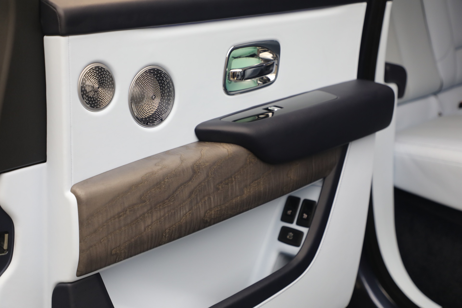 Used-2025-Rolls-Royce-Cullinan