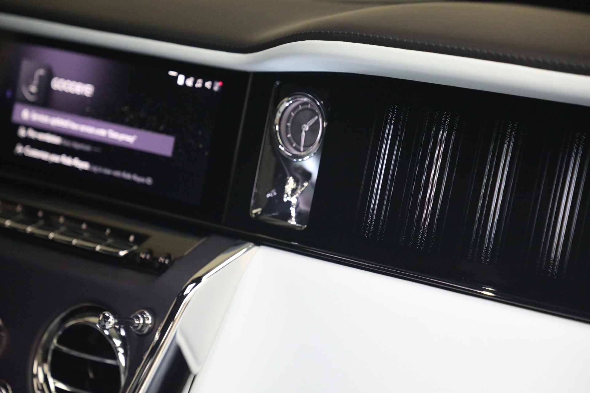 Used-2025-Rolls-Royce-Cullinan
